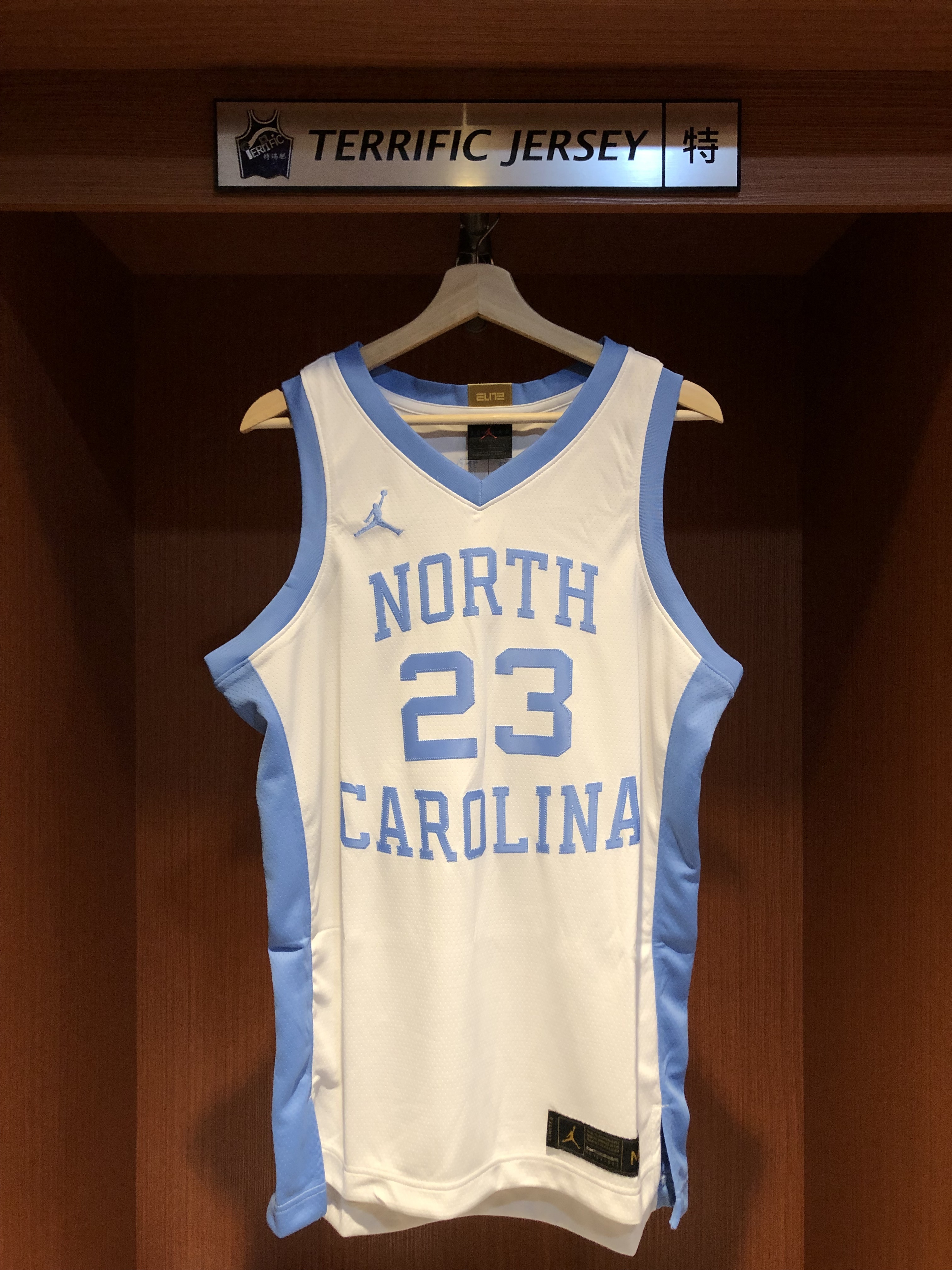 NBA球衣 Michael Jordan 北卡羅來納州立大學白 北卡白 喬丹 NCAA Nike Swingman 球迷版 電繡 全新