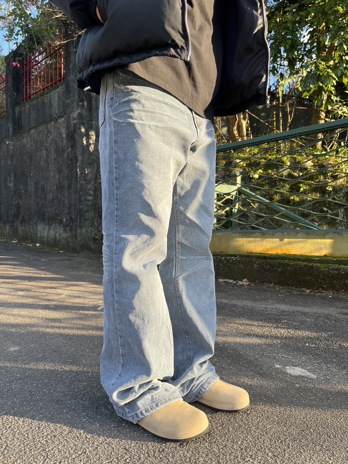 現貨🇰🇷韓國 海洋波紋 刀割 微喇牛仔褲