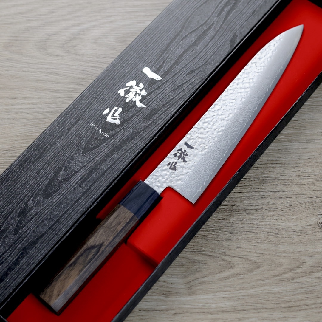 一徹 牛刀 210mm VG10鋼 33層鎚目大馬士革