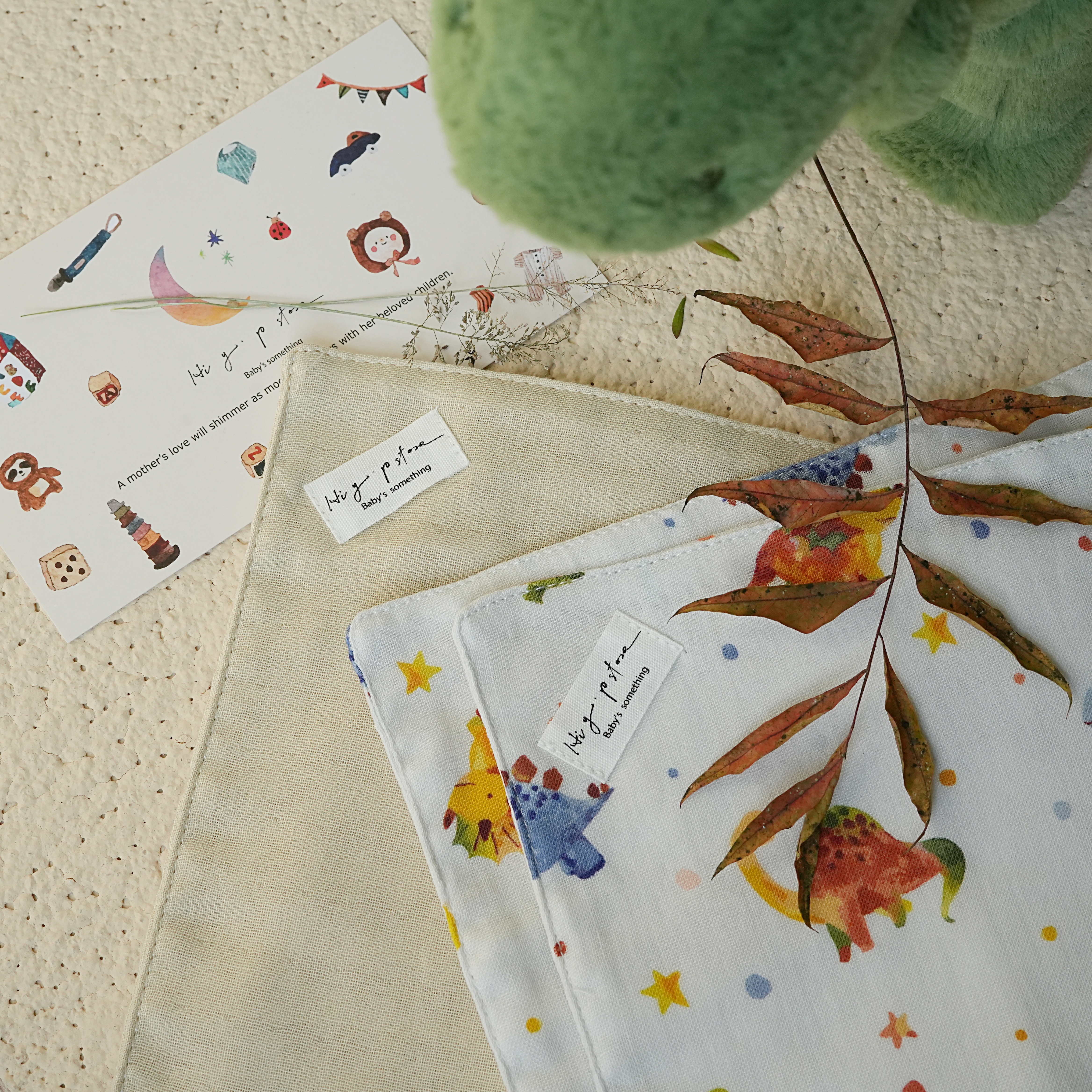 Hi Y.P store-拍嗝巾-獨家設計款-恐龍星球（2件組)