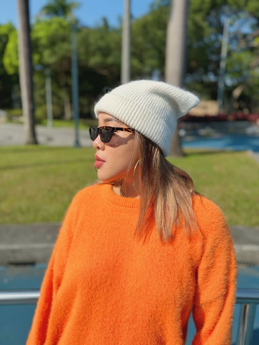 牛奶白柔軟毛帽