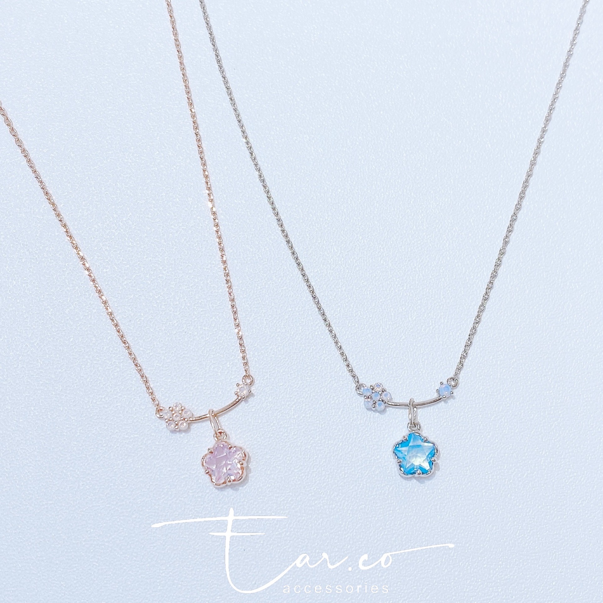 鑲嵌包邊星星水晶小花頸鏈 #E236