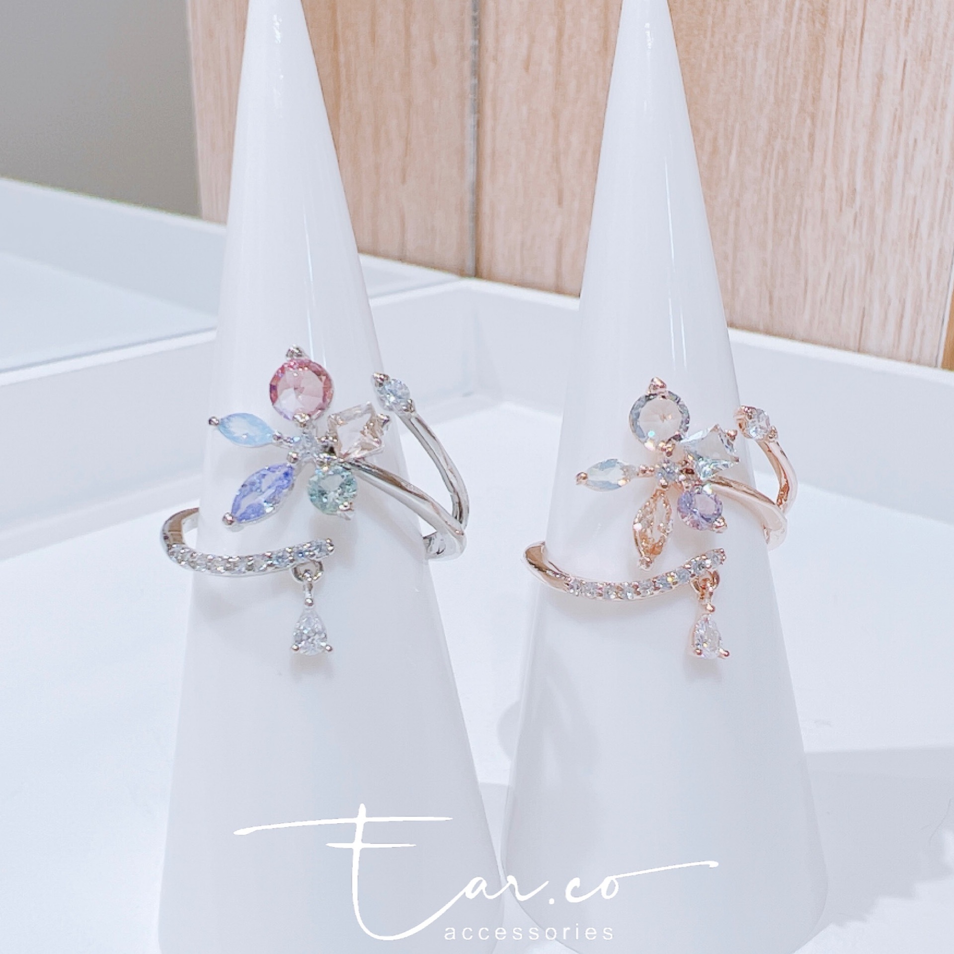 彩色水晶分叉垂釣水滴開口戒指 #E205