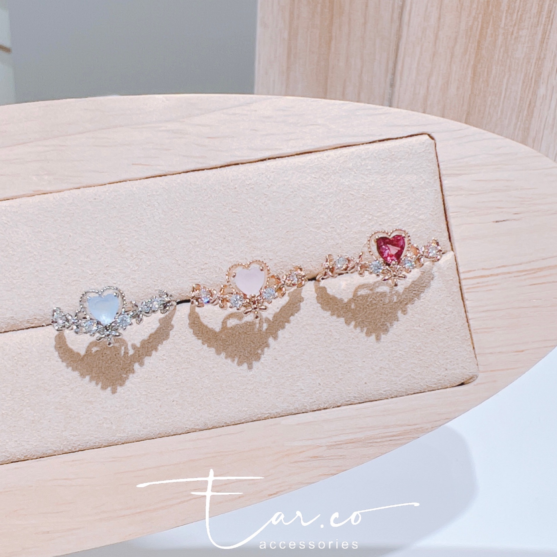 花邊愛心V型開口戒指 #E151