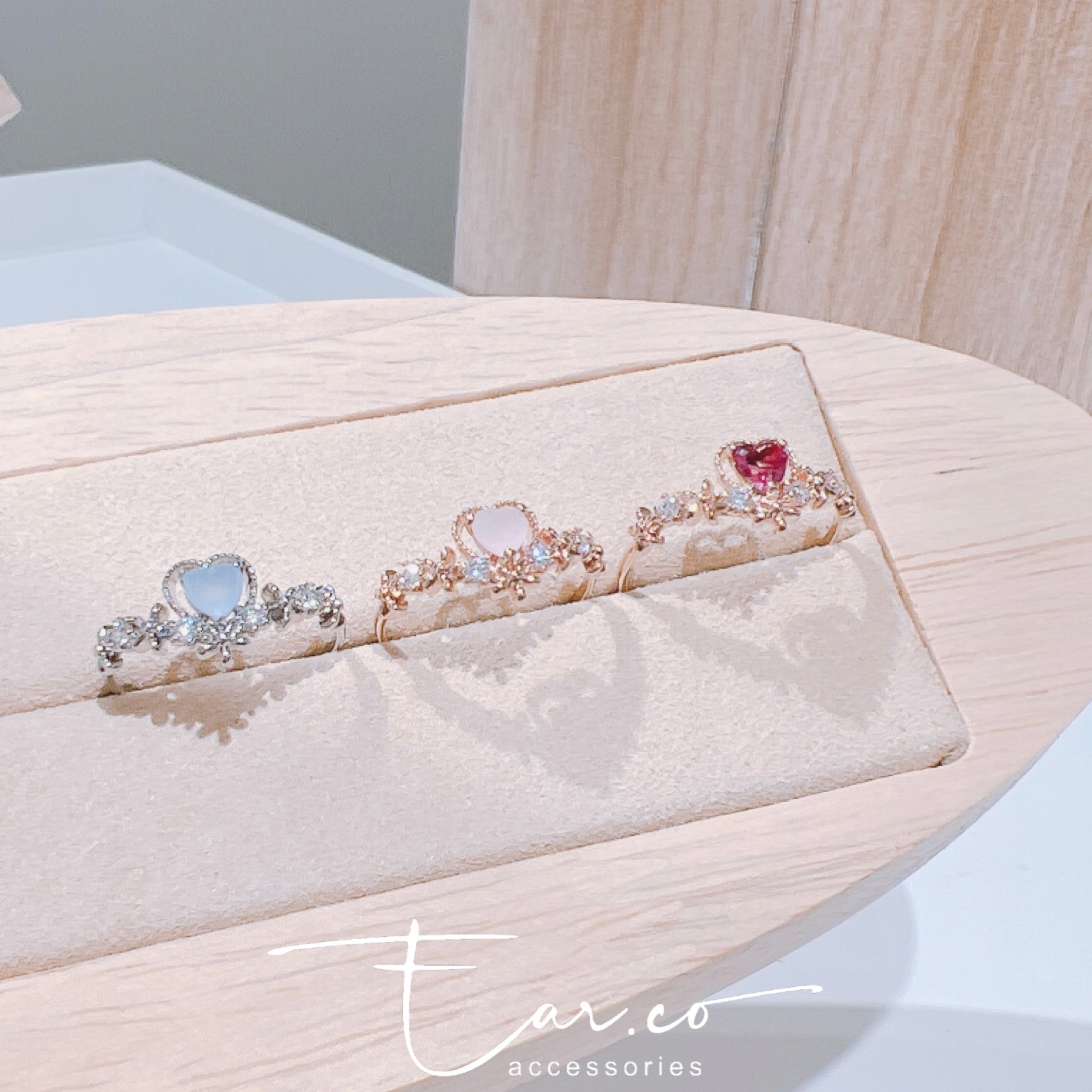 花邊愛心V型開口戒指 #E151