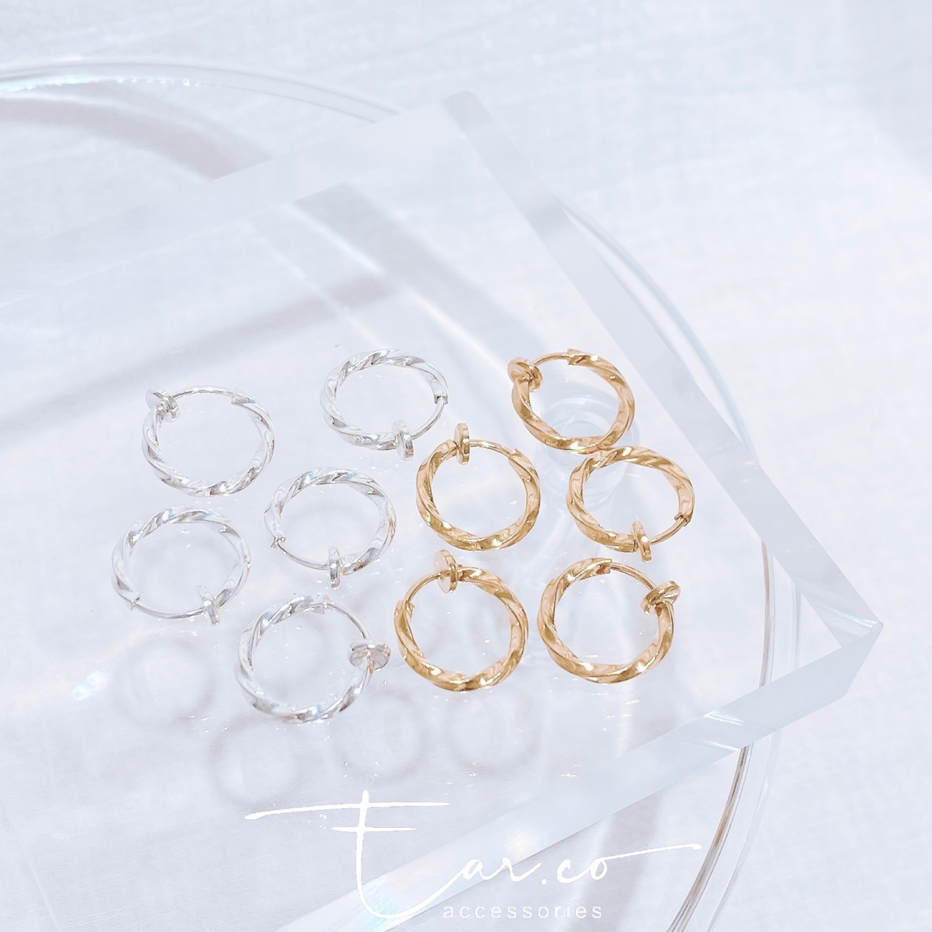 波浪扭扭小圈耳夾 #A827