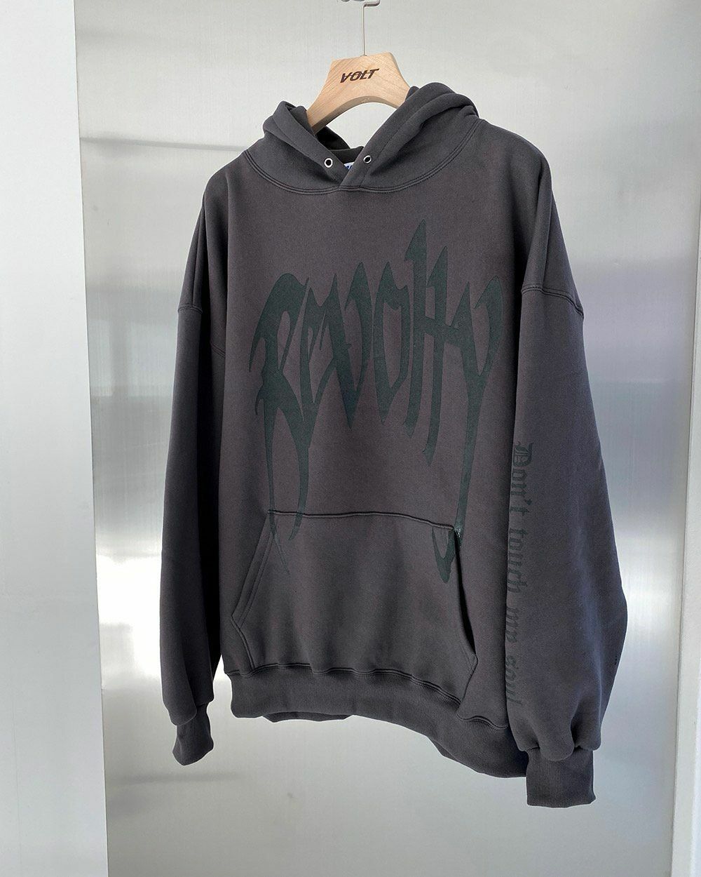 英文字連帽衛衣(薄抓毛底) VOLT-034T