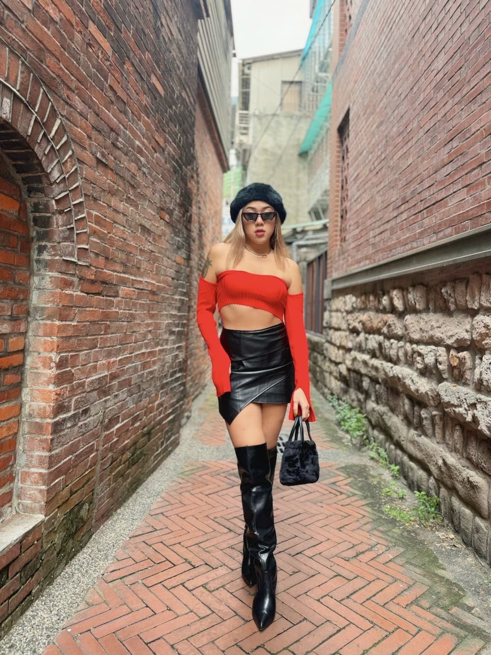 不規則皮質短裙