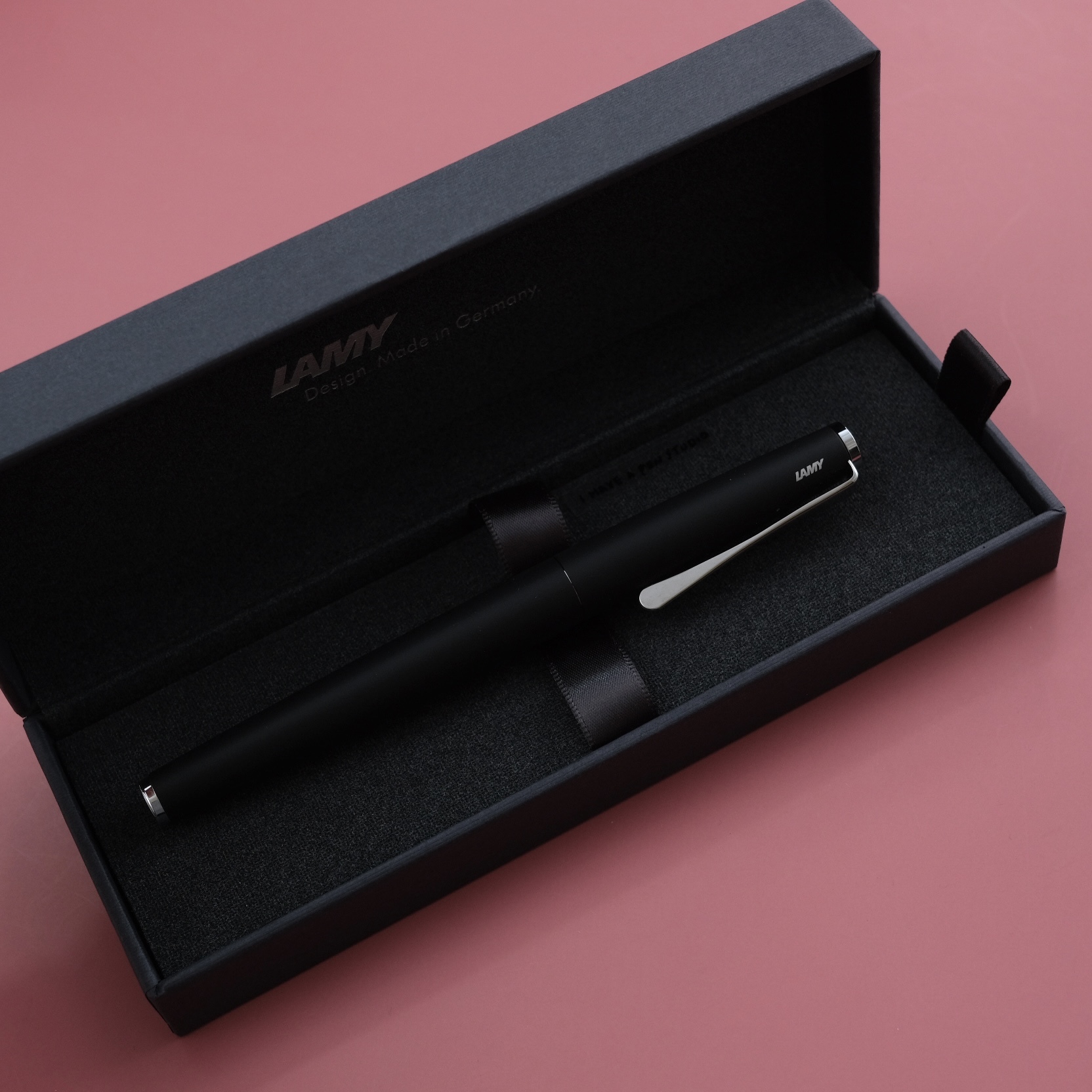 Studio系列 皇家藍 / 銀色 鋼筆｜Lamy 德國