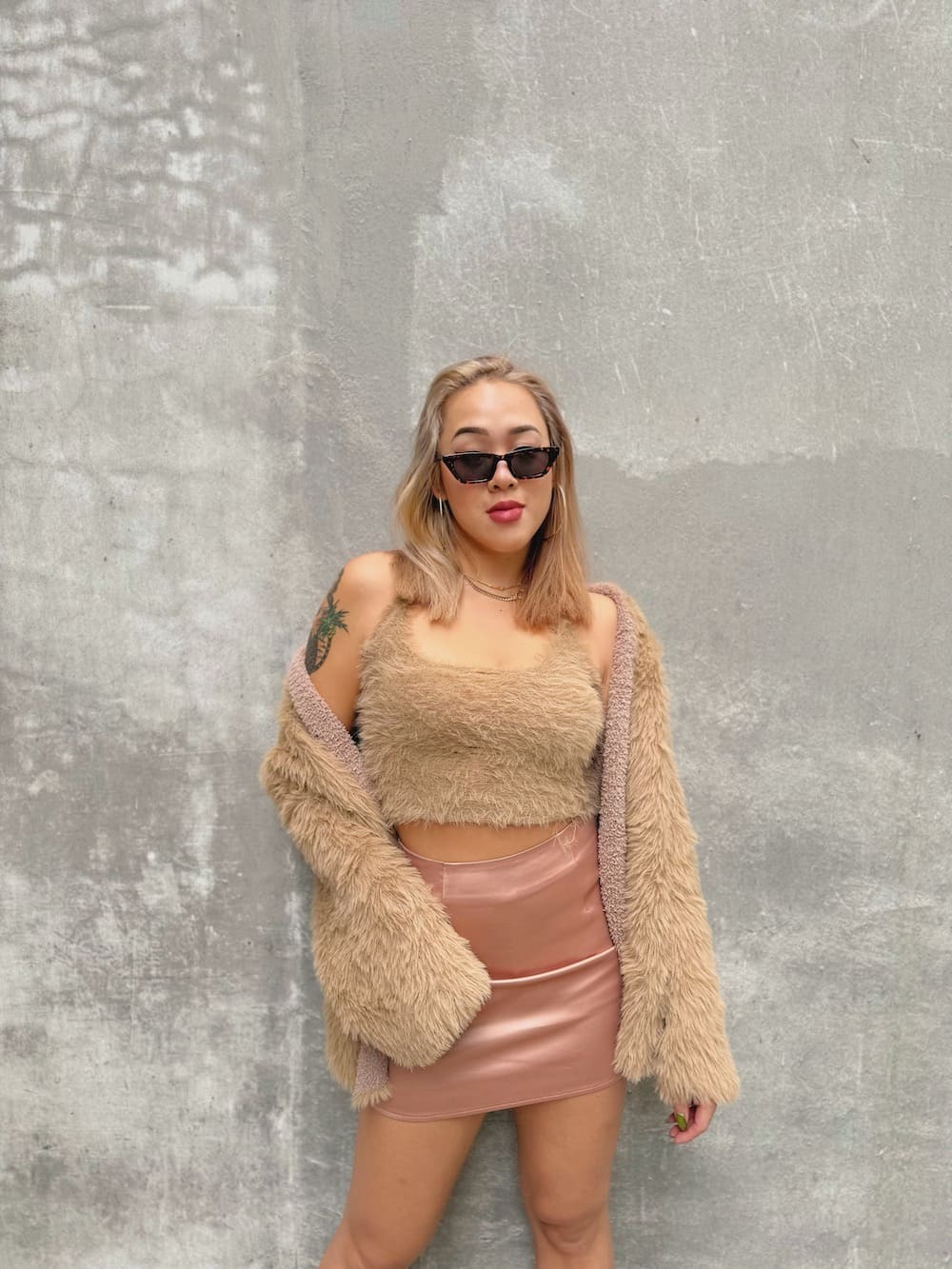 香檳金緞面短裙