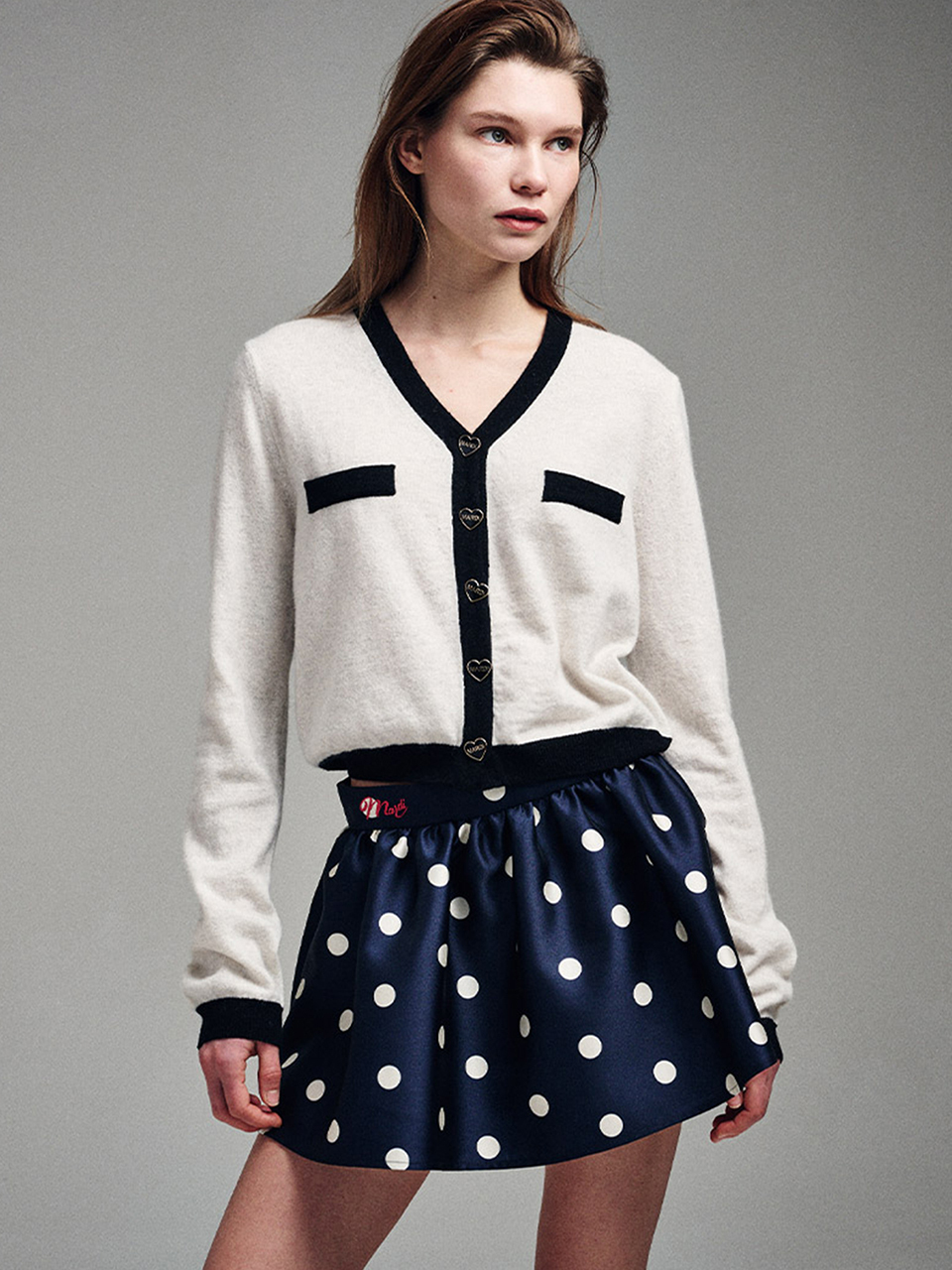 Mardi Mercredi CASHMERE BLENDED CARDIGAN HEART BUTTON