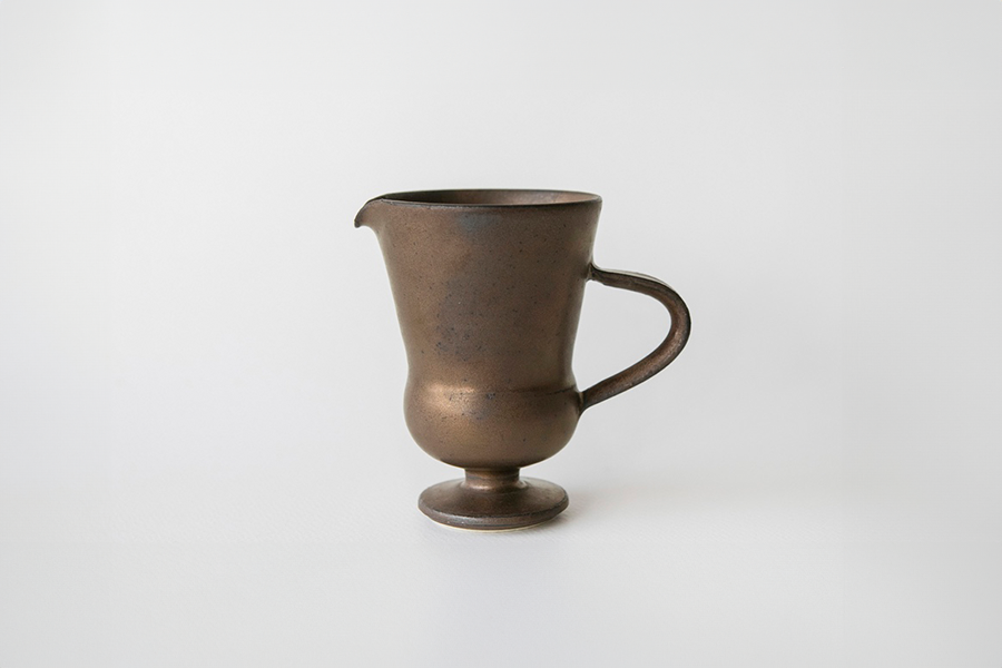 竹口要-附腳壺 砂金色