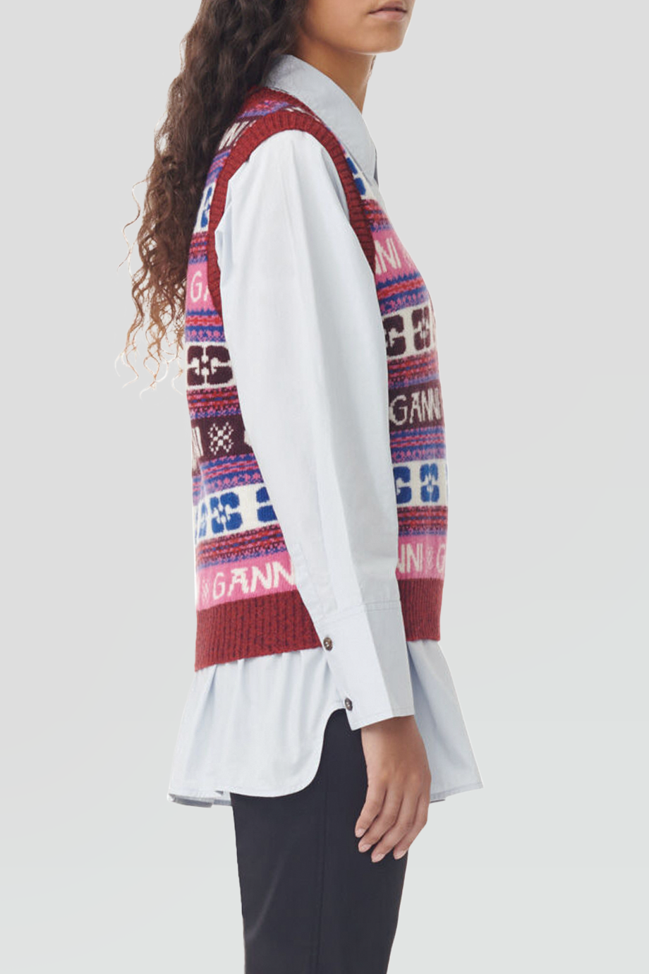 GANNI｜LOGO V領提花針織背心