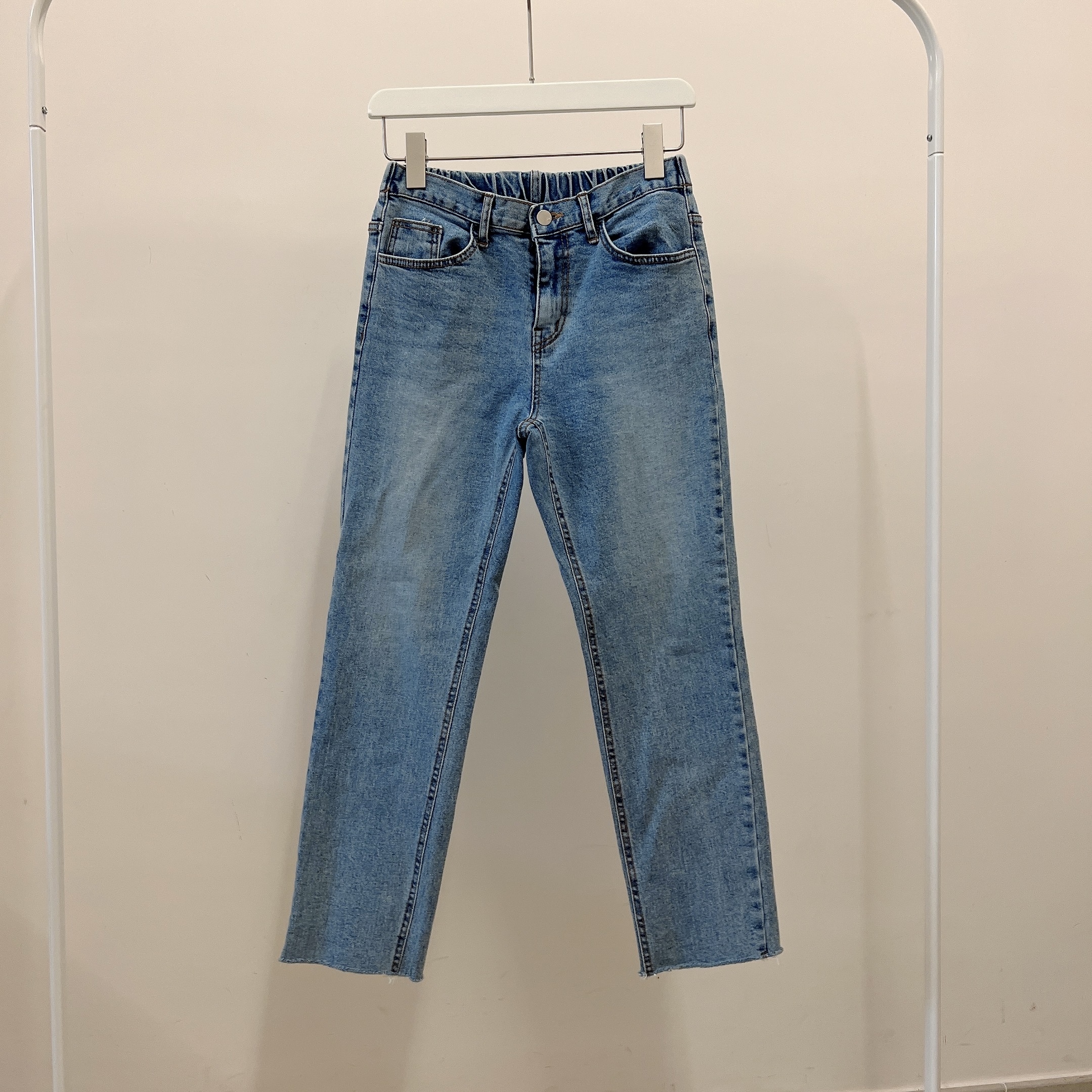 現貨 | 不修邊刷白牛仔褲