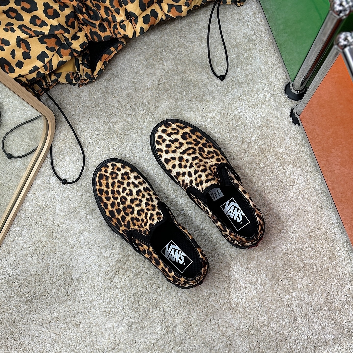 Vans Slip-On 日本限定 豹紋 黑色 男女 懶人鞋 VN000BVZCJI