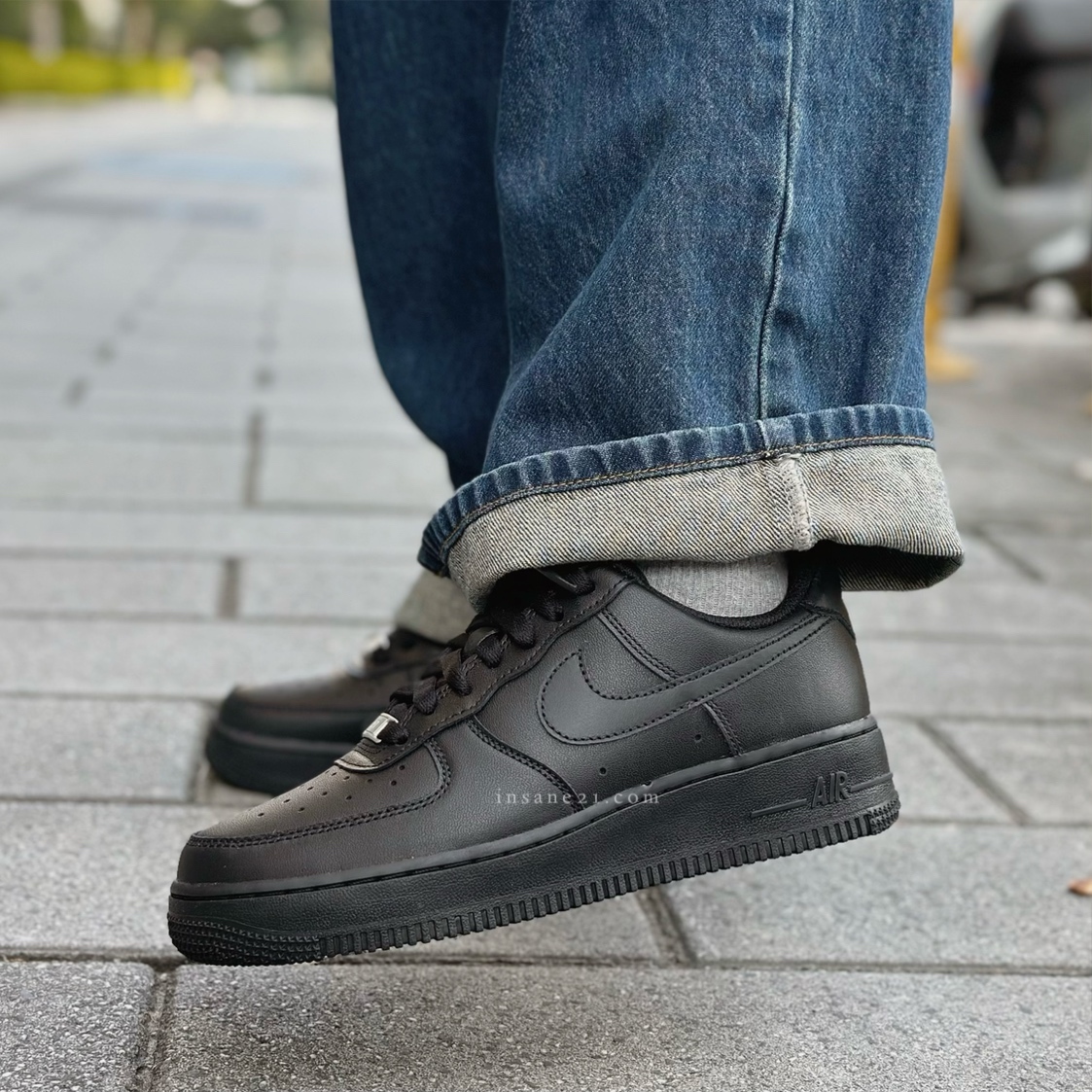 NIKE AIR FORCE 1 07 全黑 空軍一號 男CW2288-001 // 女DD8959-001