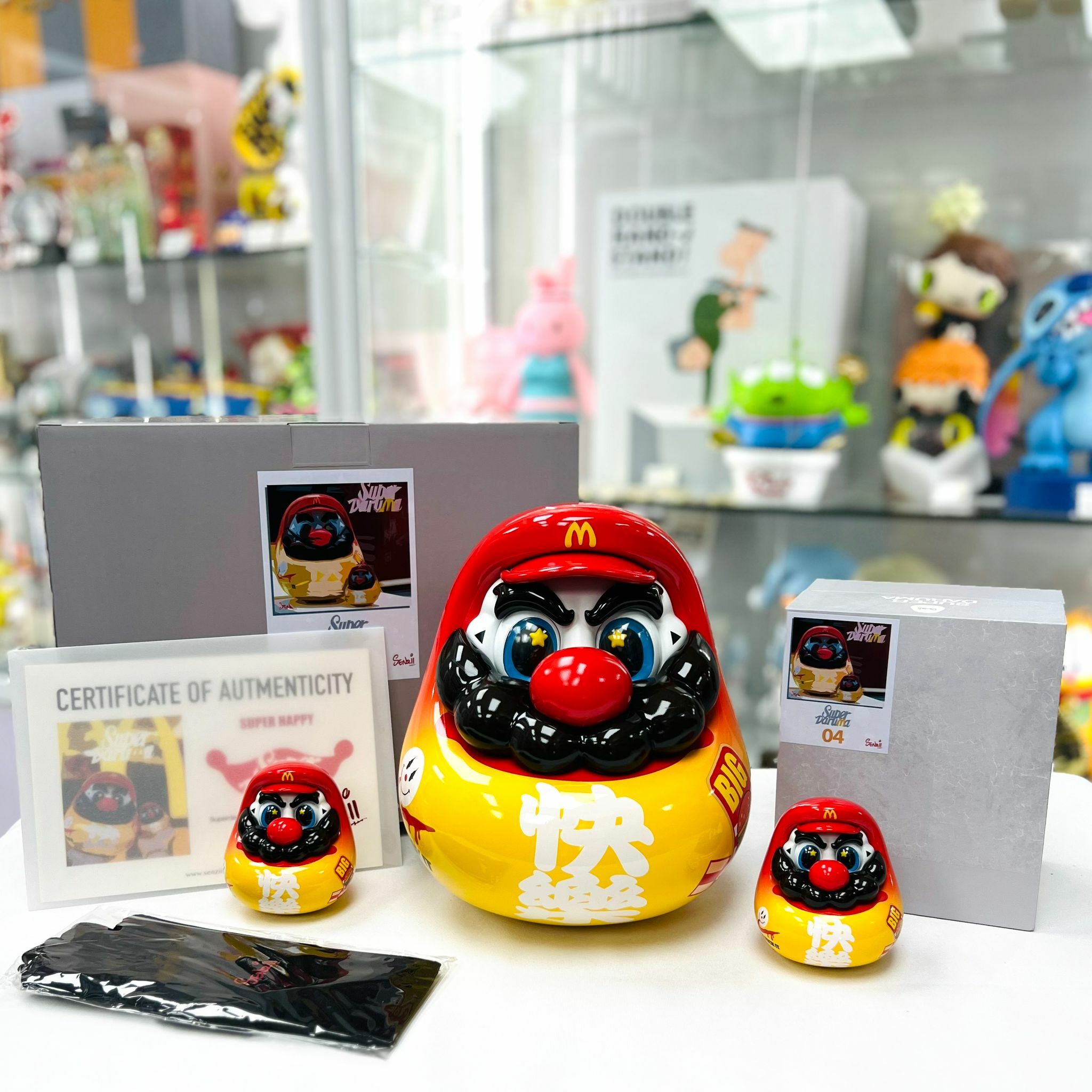 SENZII - SuperDaruma Happy (25cm/9cm)