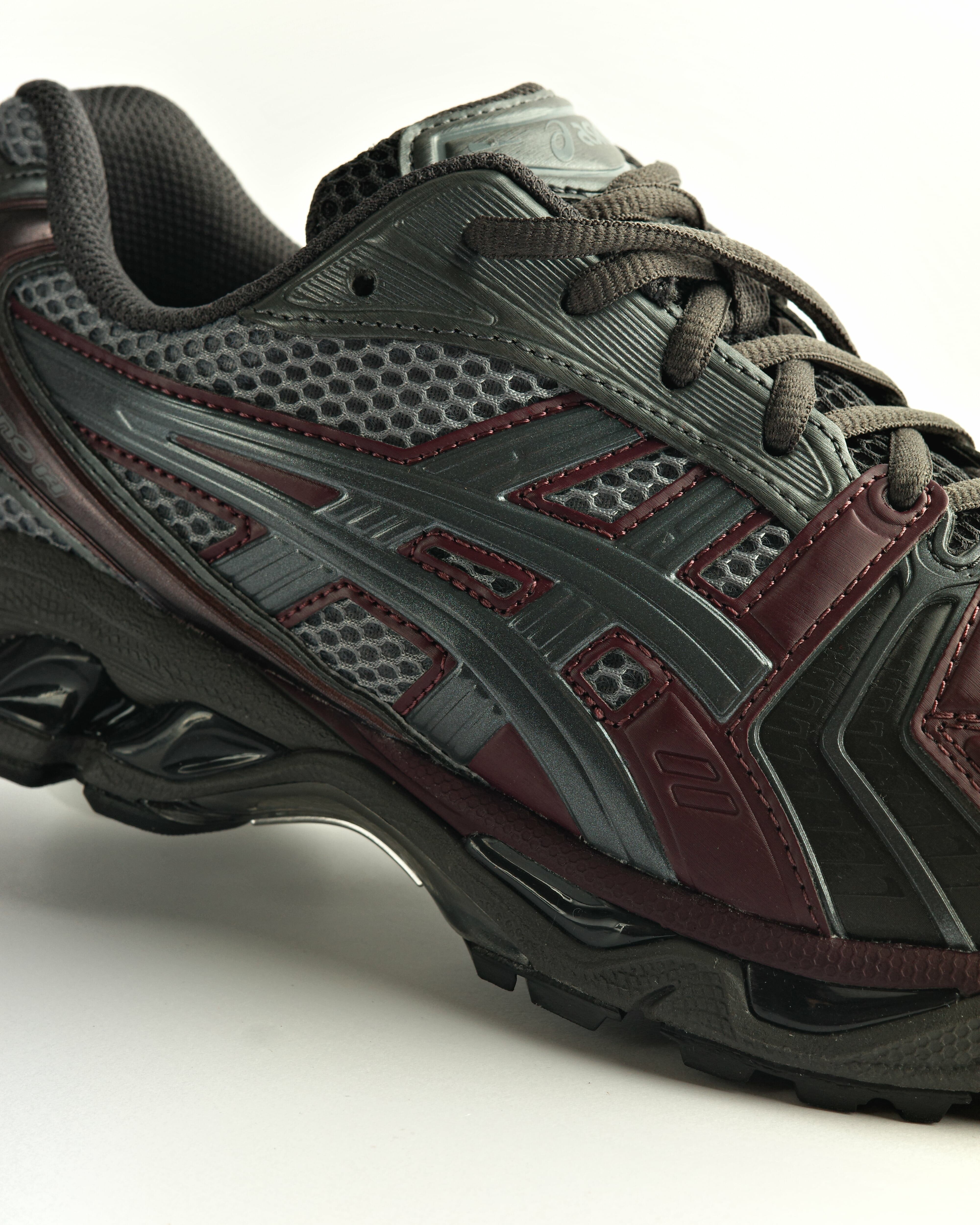 [現貨] ASICS x atmos GEL-KAYANO 14 "Grey x Purple" | 1203A510-020