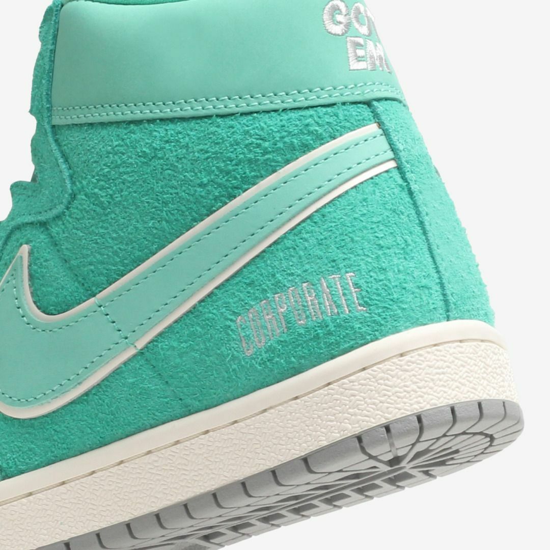 NIKE X CORPORATE JORDAN AIR SHIP