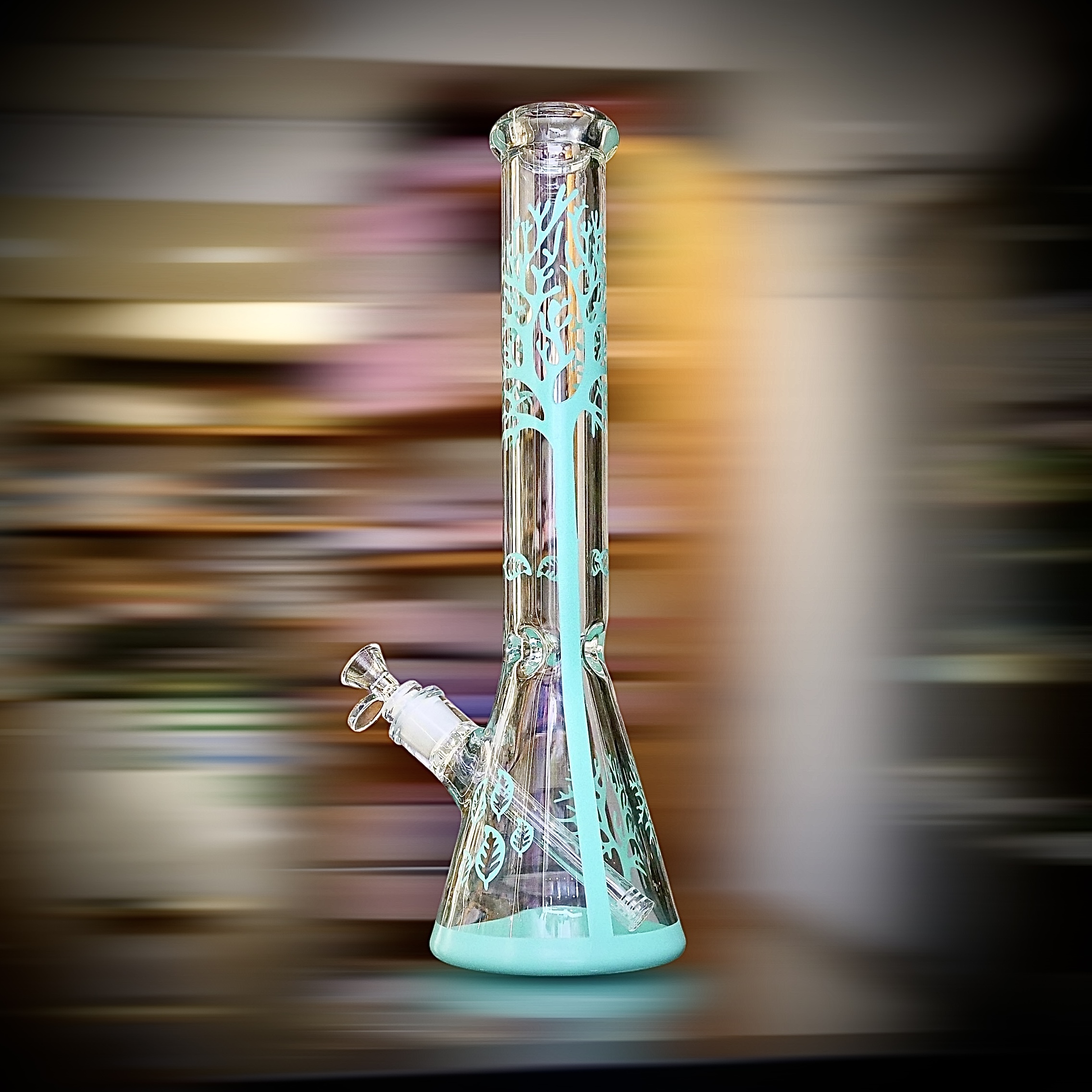 LARGE BEAKER WATER PIPE 593
