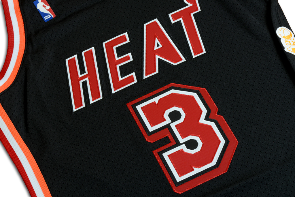 Mitchell & Ness 邁阿密熱火隊 Dwyane Wade L3gacy Swingman 球衣