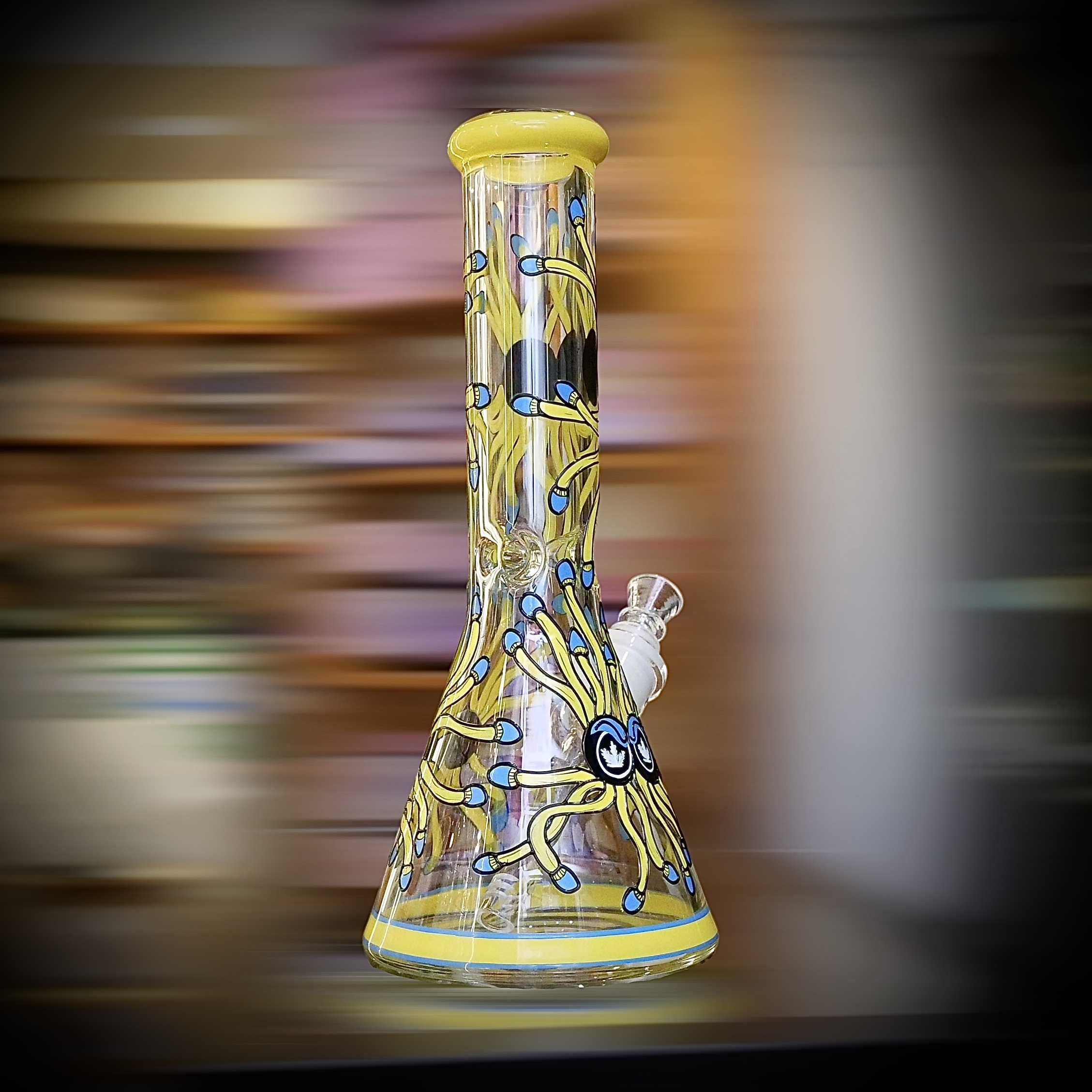MEDIUM BEAKER WATER PIPE 151