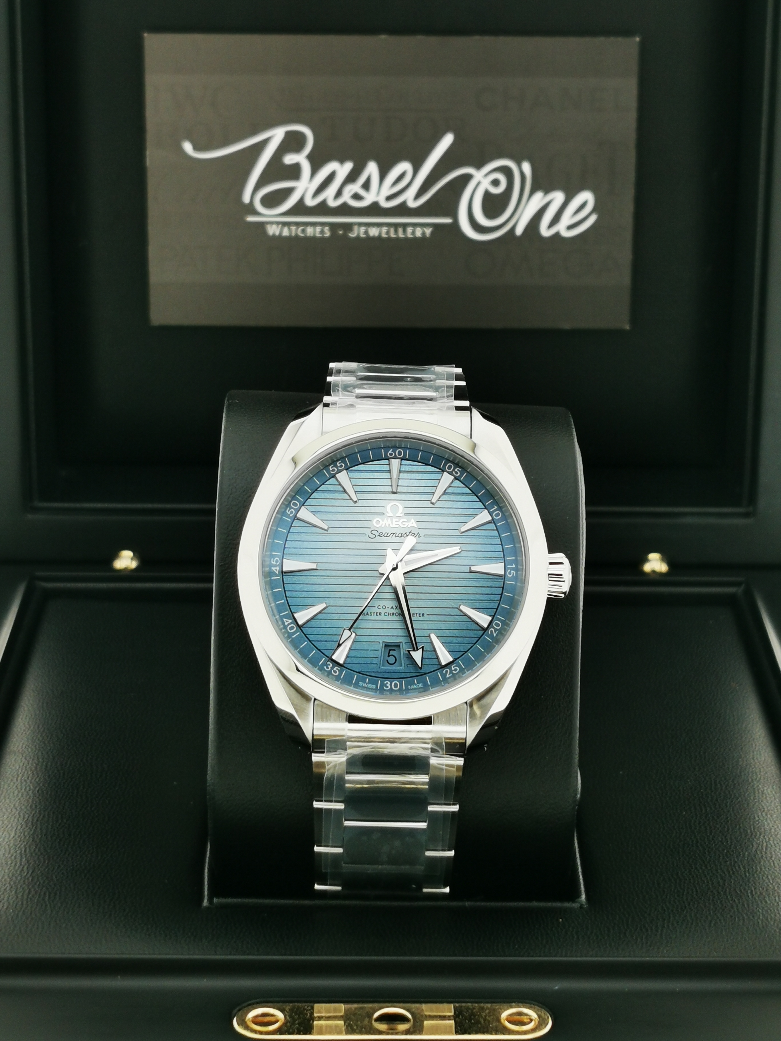 BRAND NEW OMEGA 220.10.41.21.03.005   22010412103005  summer BLUE DIAL AQUA TERRA 150M CO‑AXIAL MASTER CHRONOMETER 41 MM