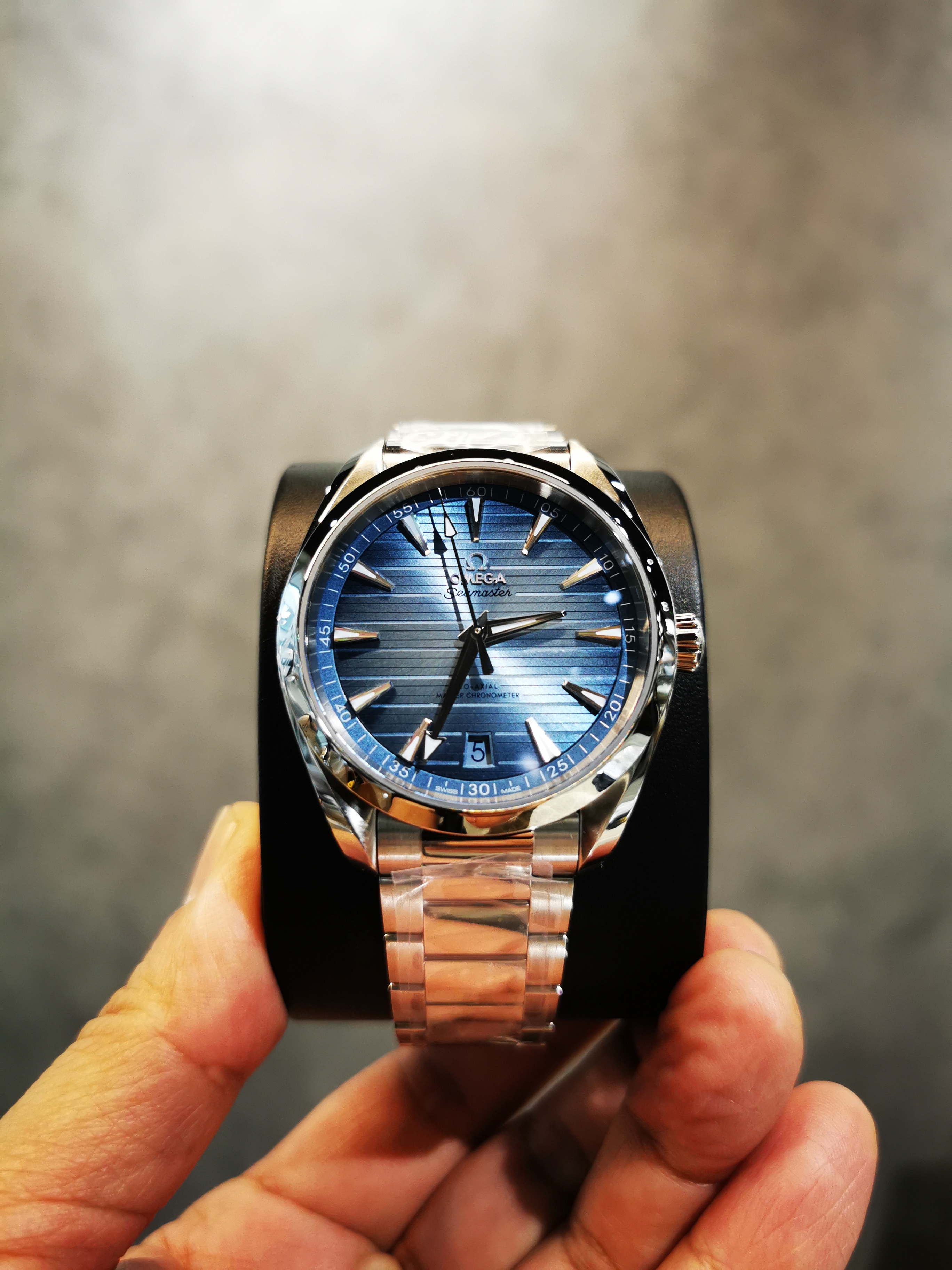 BRAND NEW OMEGA 220.10.41.21.03.005   22010412103005  summer BLUE DIAL AQUA TERRA 150M CO‑AXIAL MASTER CHRONOMETER 41 MM