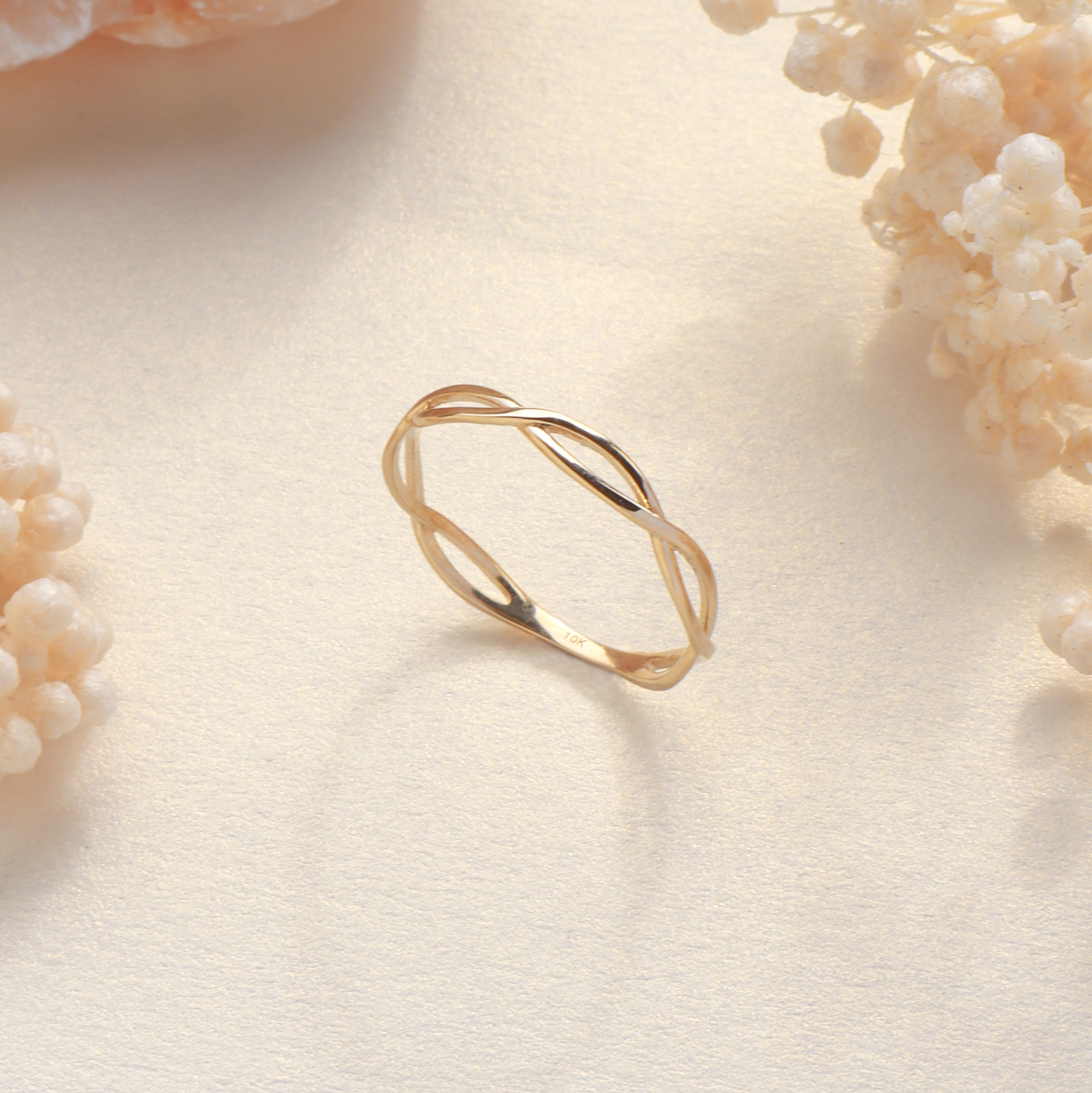 10K/交錯小流線戒指