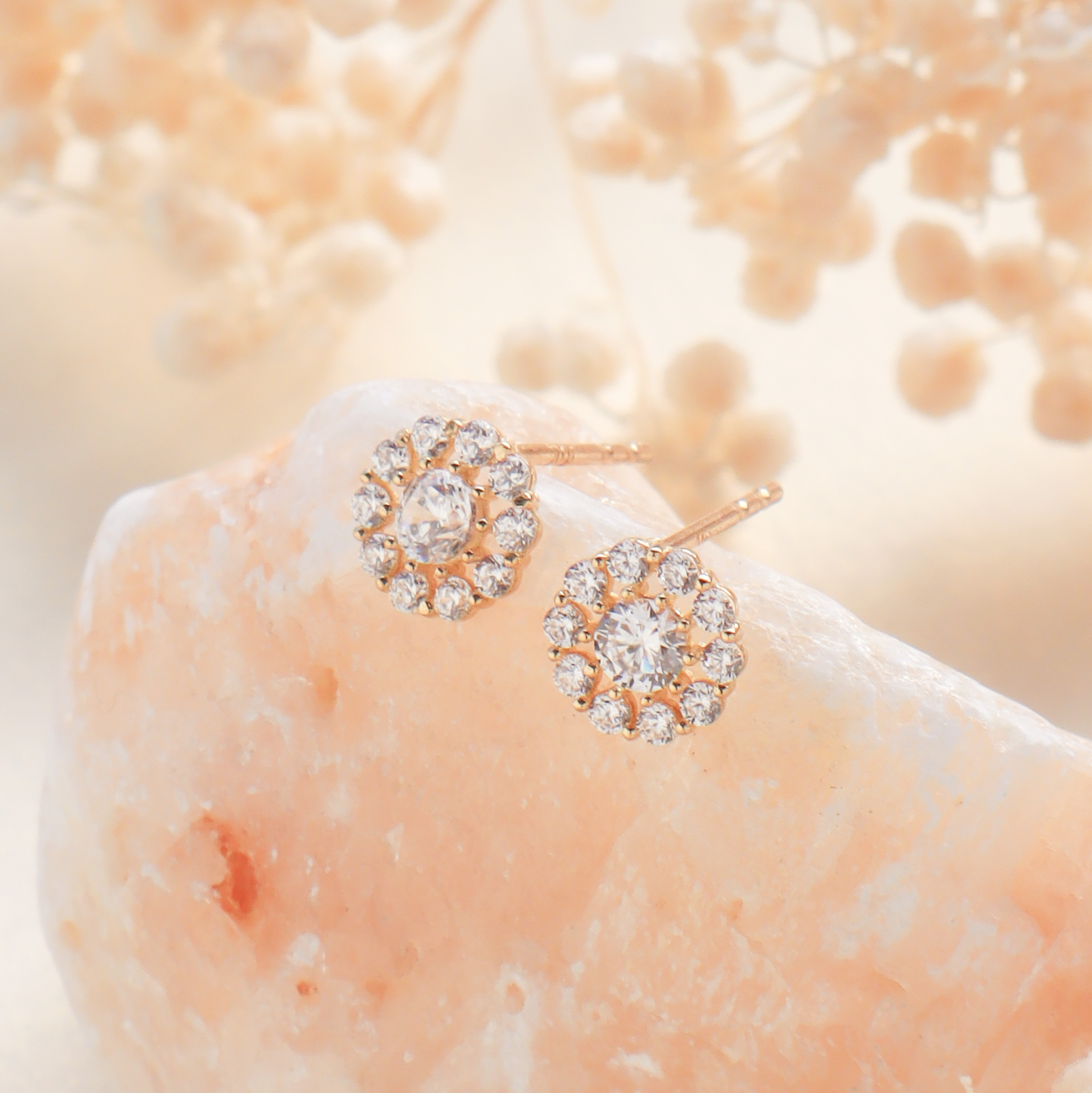 10K/光芒花鑽耳環