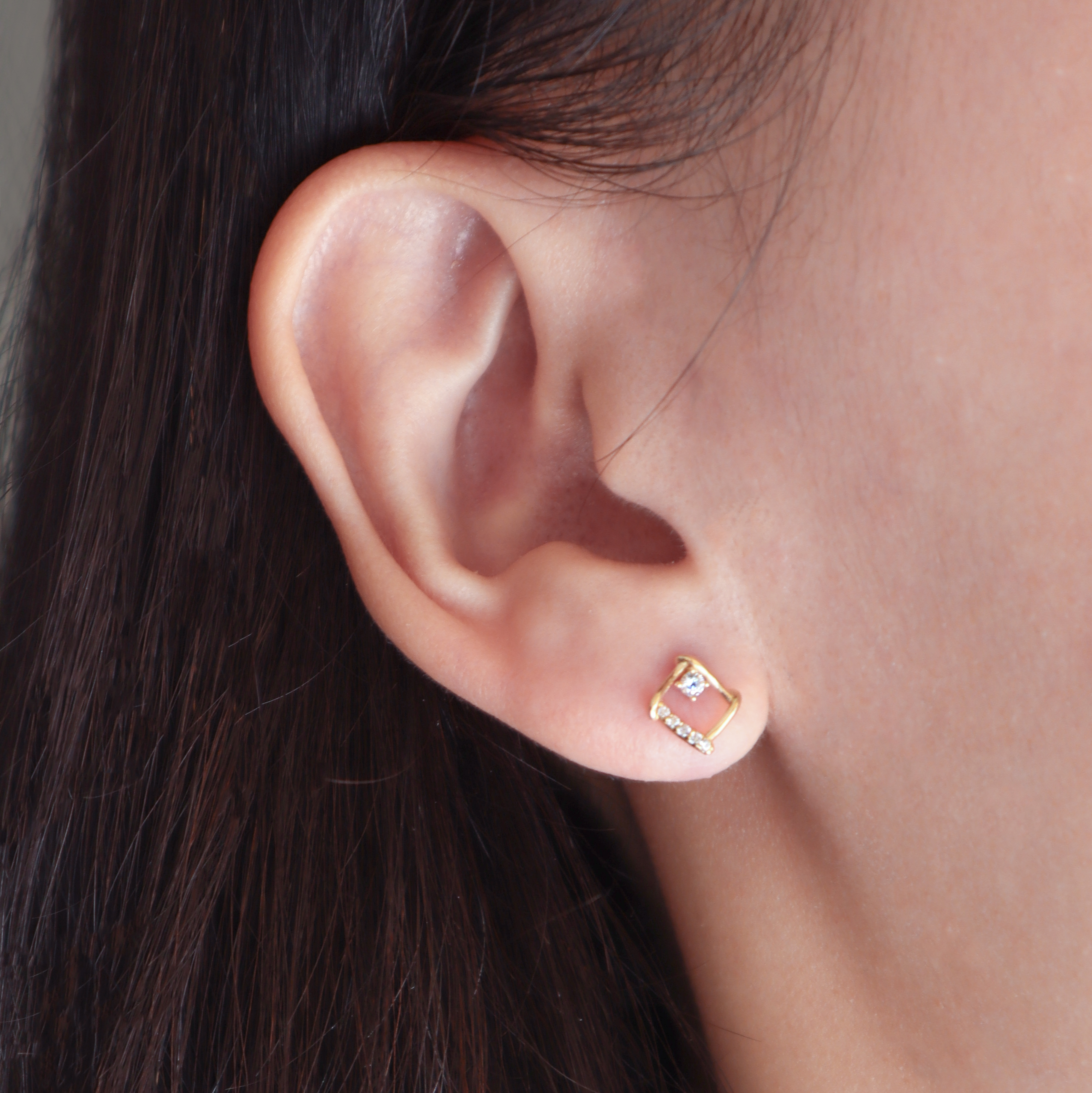 10K/典雅流線方格耳環