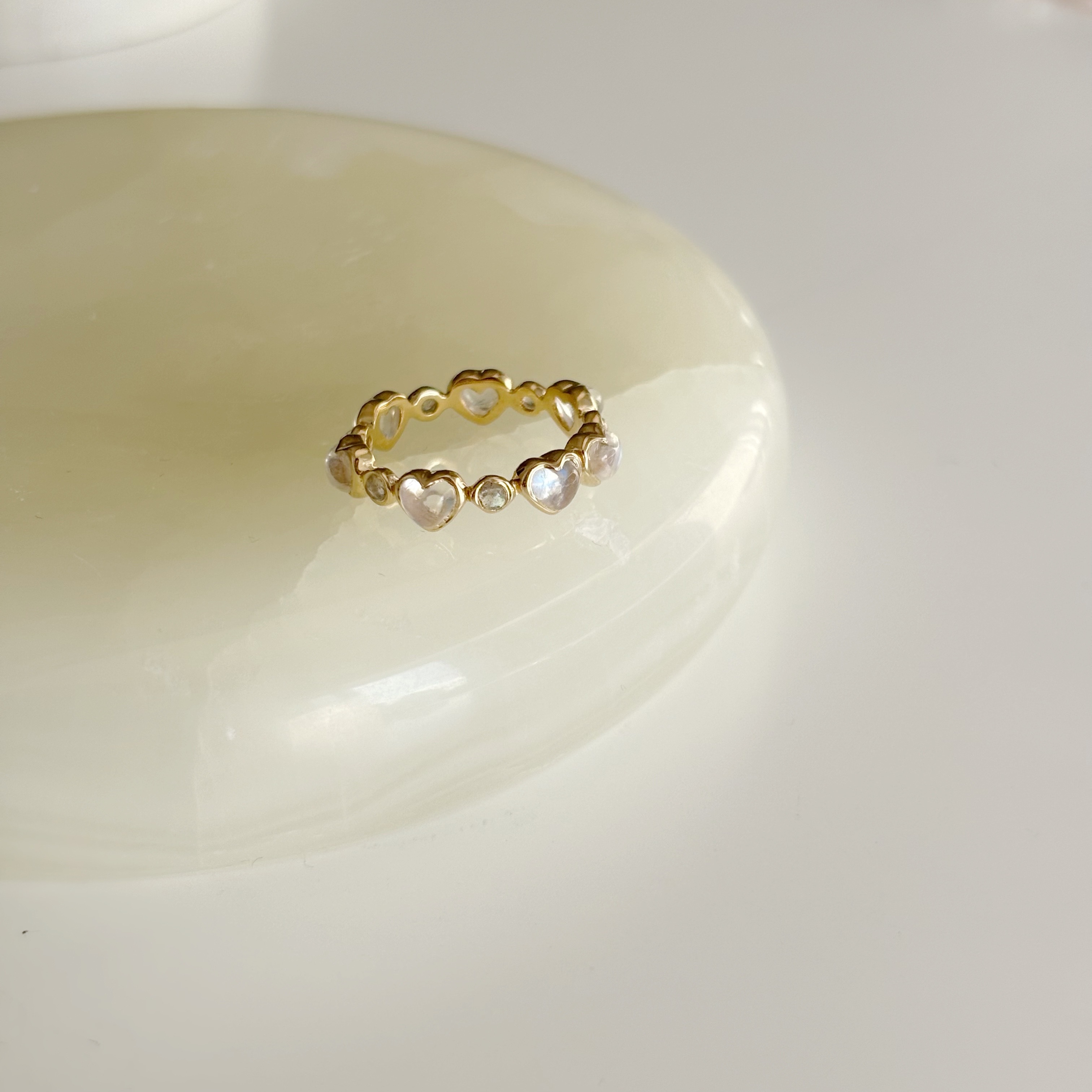 整圈QQ heart月光拉長石戒指