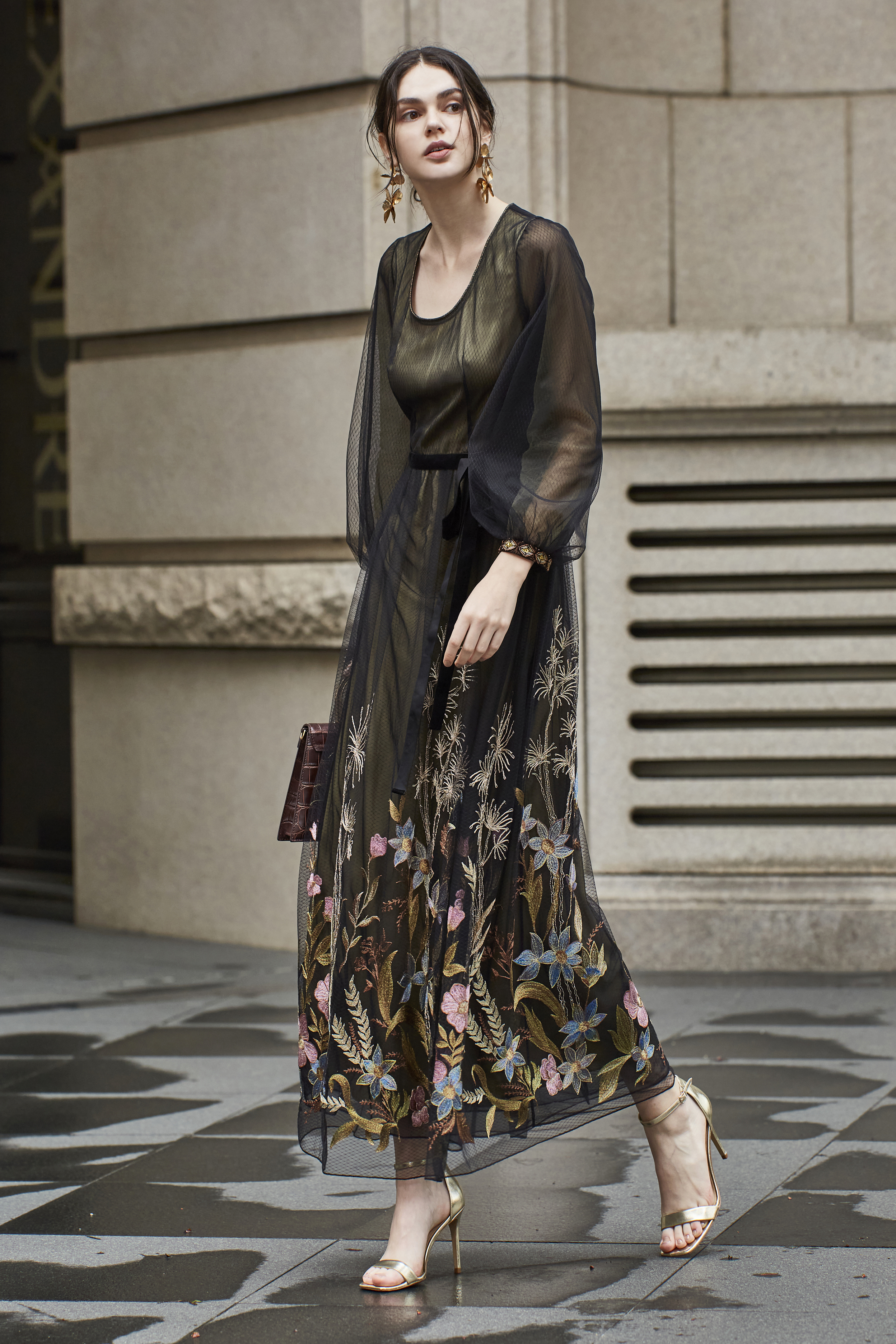 BC15029E1金色紙莎草長洋裝