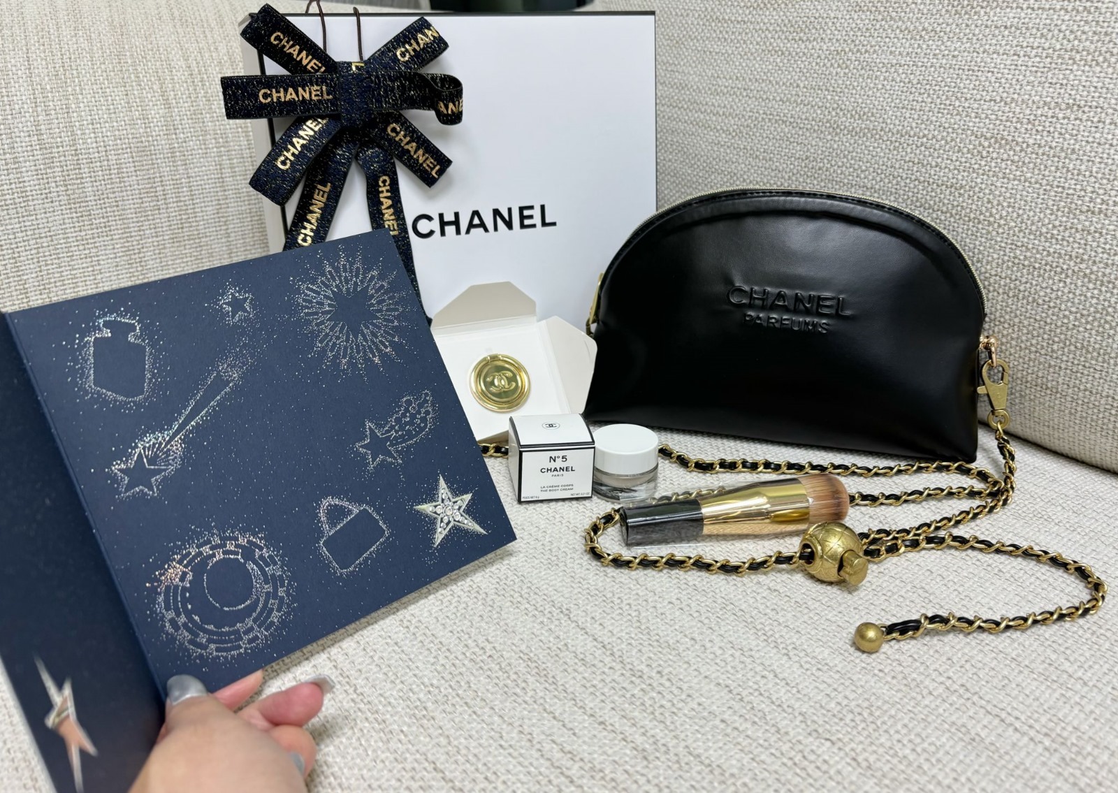 現貨🔥CC仿皮化妝袋連金波鏈禮盒套裝 -M