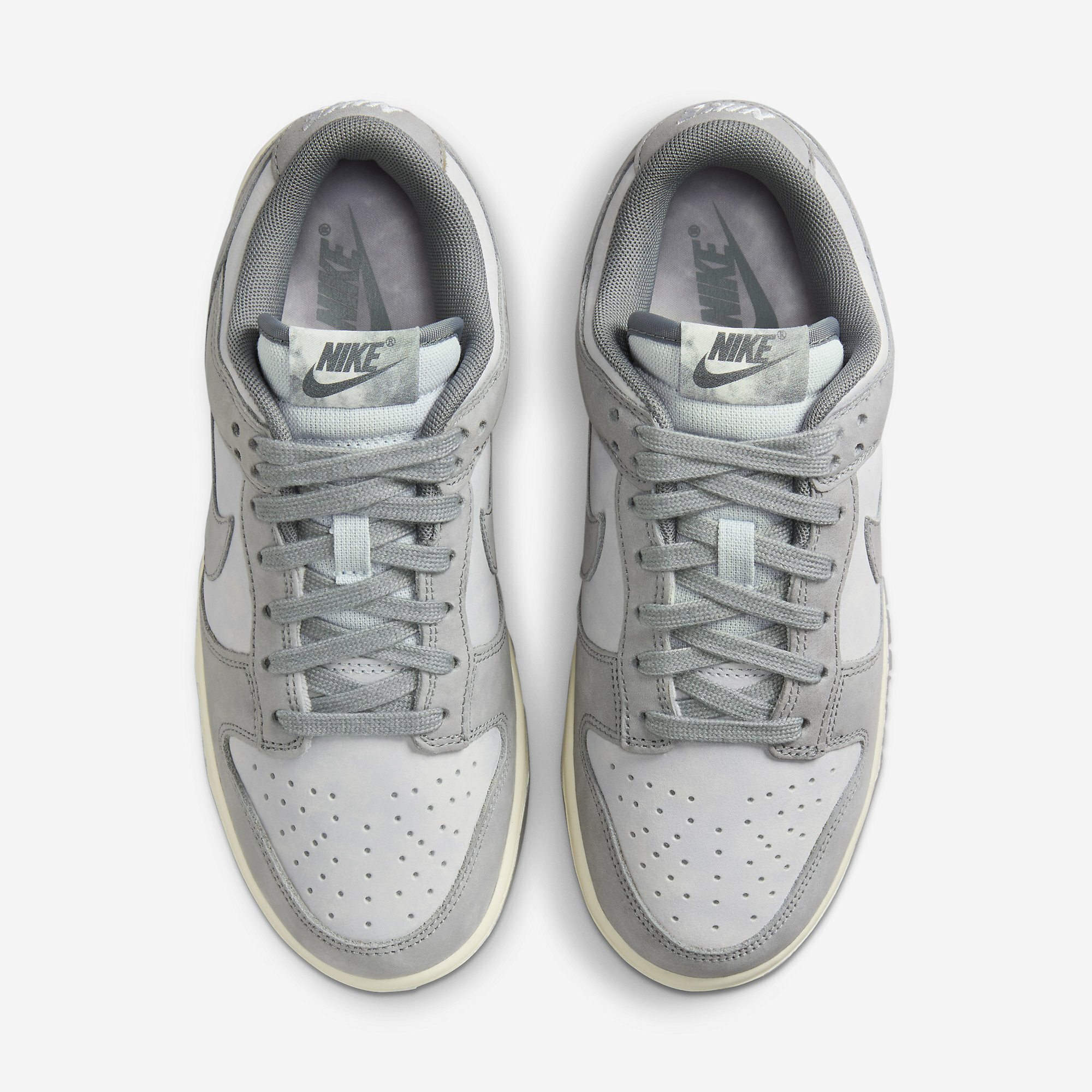 NIKE DUNK LOW W COOL GREY FOOTBALL GREY 歐美限定霧灰女款FV1