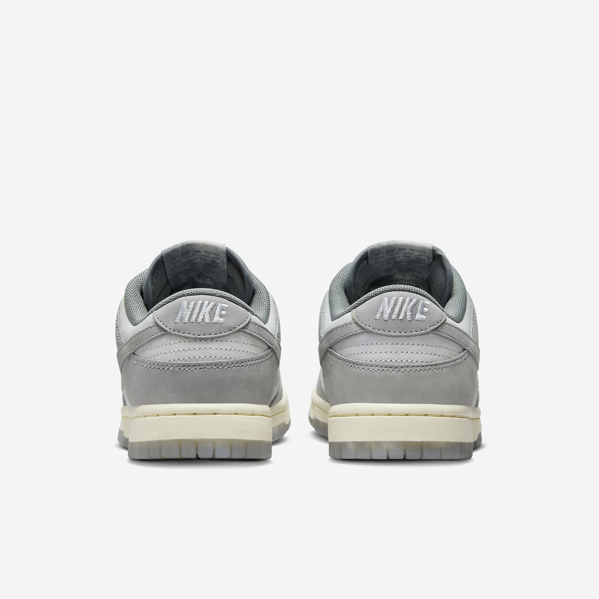 NIKE DUNK LOW W COOL GREY FOOTBALL GREY 歐美限定霧灰女款FV1