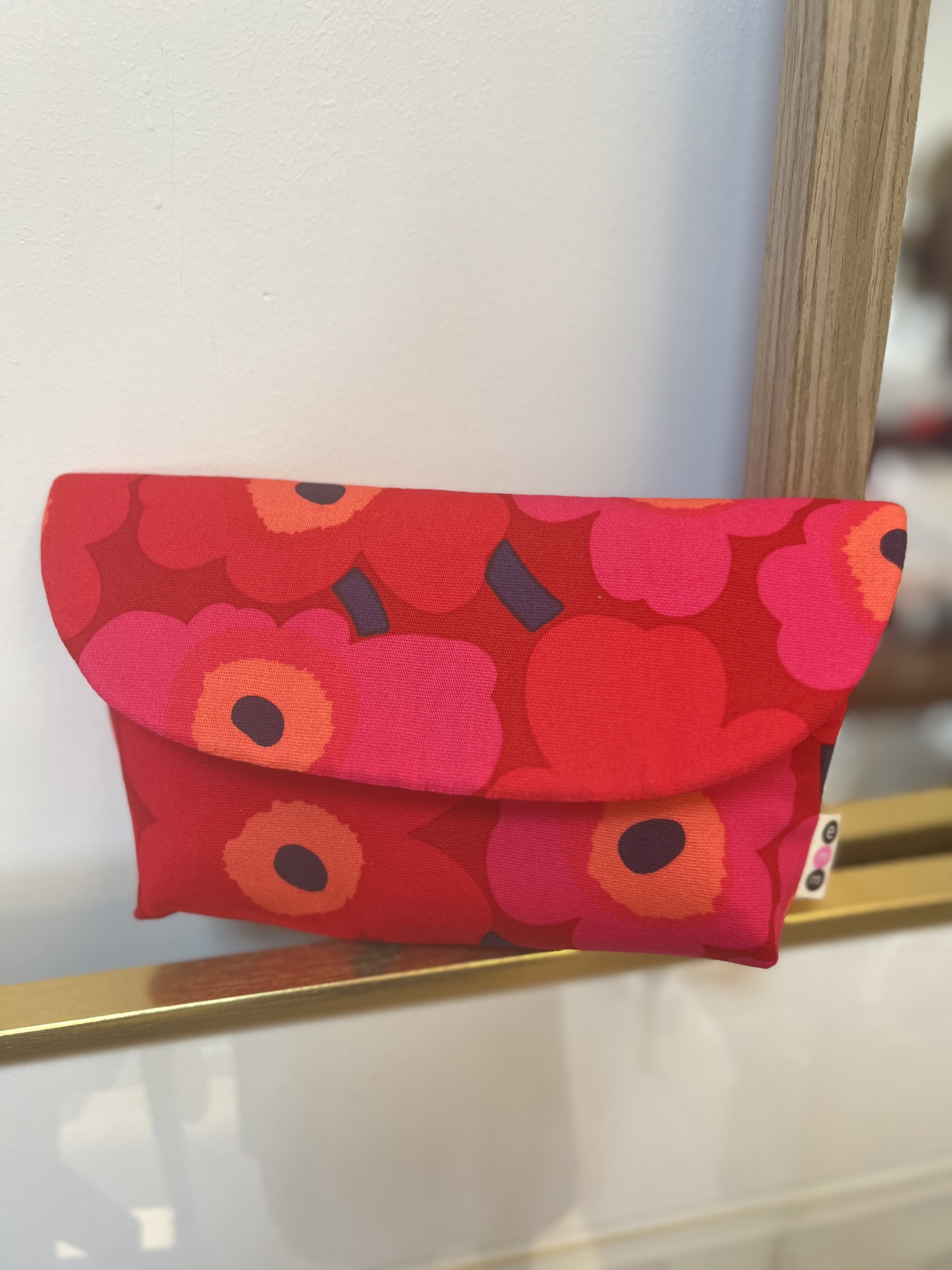利是Pouch |limited cherry red (canvas fabric)