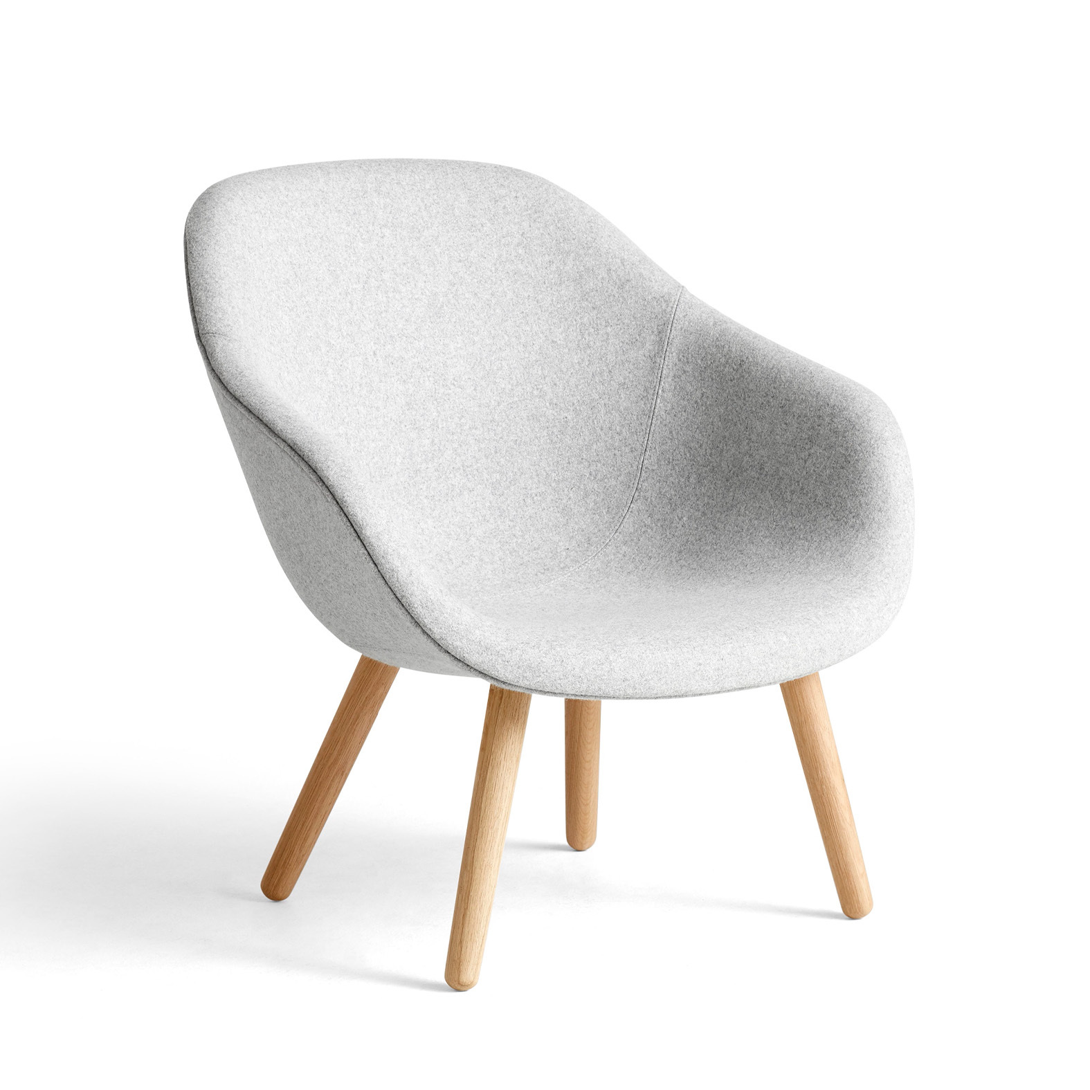 AAL 82 / 低背休閒椅