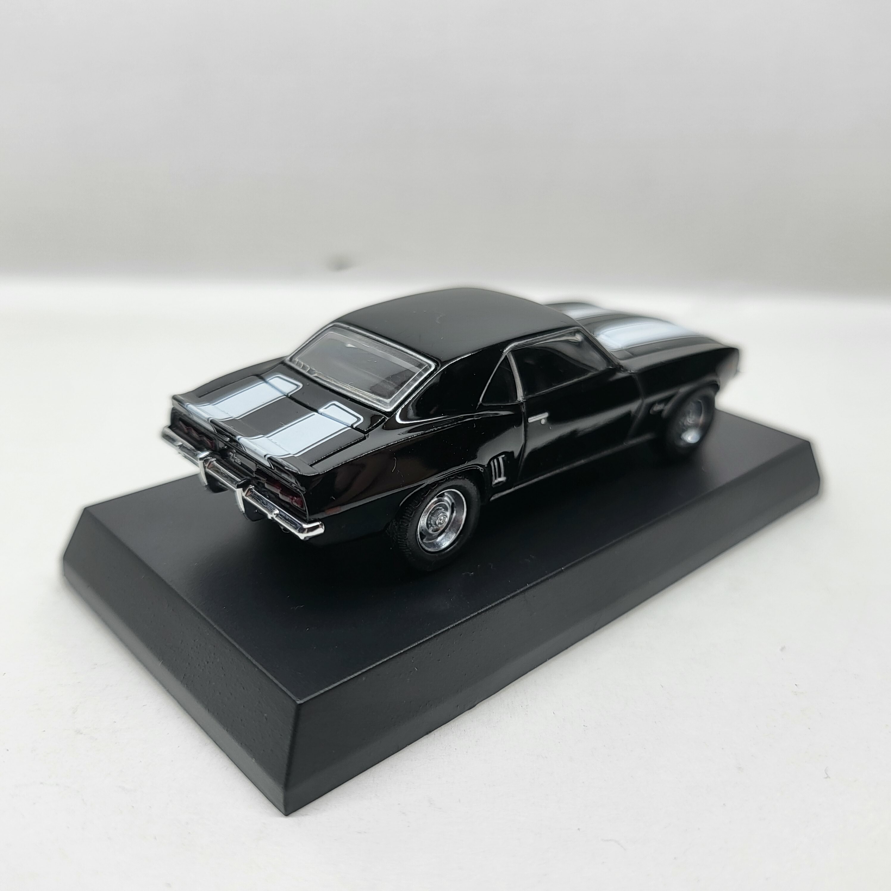 Kyosho 1/64 Chevrolet Camaro Z28 Black 