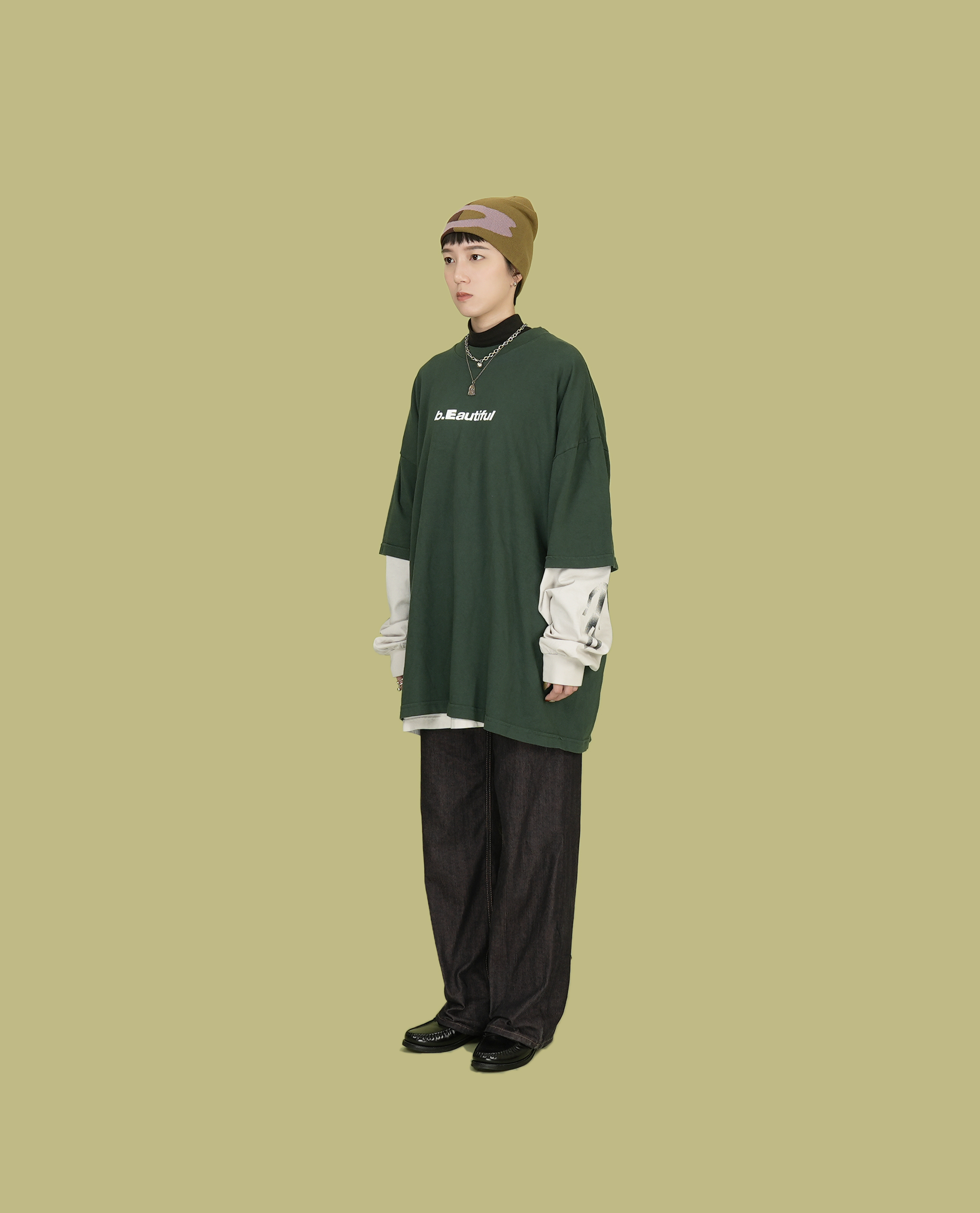 b.Eautiful Logo T-Shirt - 23FW (New Year Collection)