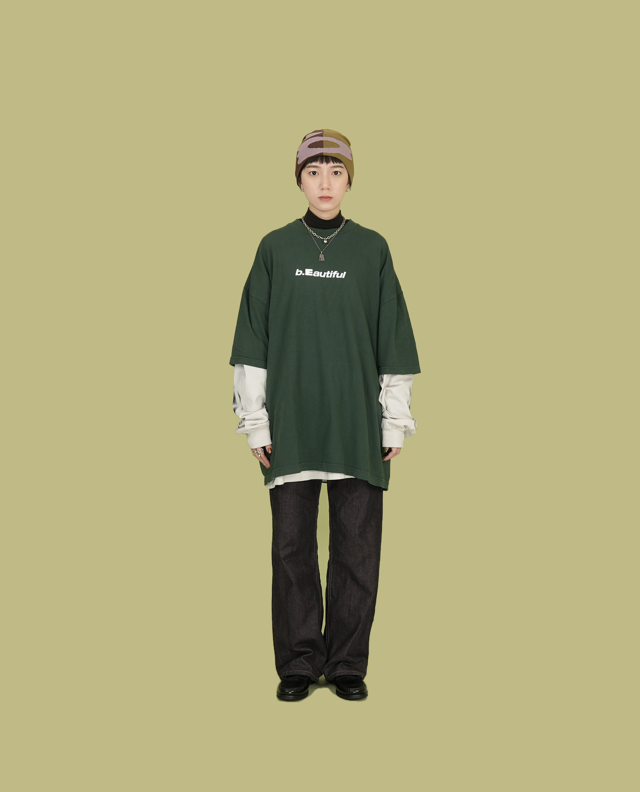 b.Eautiful Logo T-Shirt - 23FW (New Year Collection)