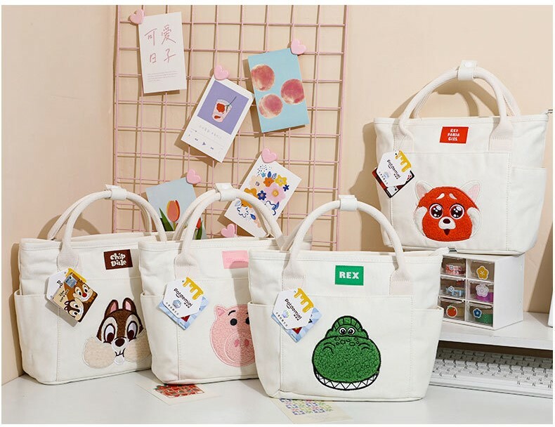 【預購】迪士尼 大容量帆布刺繡毛茸茸 斜背包 手提包