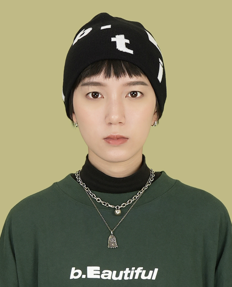 b.Eautiful Stacked Logo Beanie - 23FW (New Year Collection)