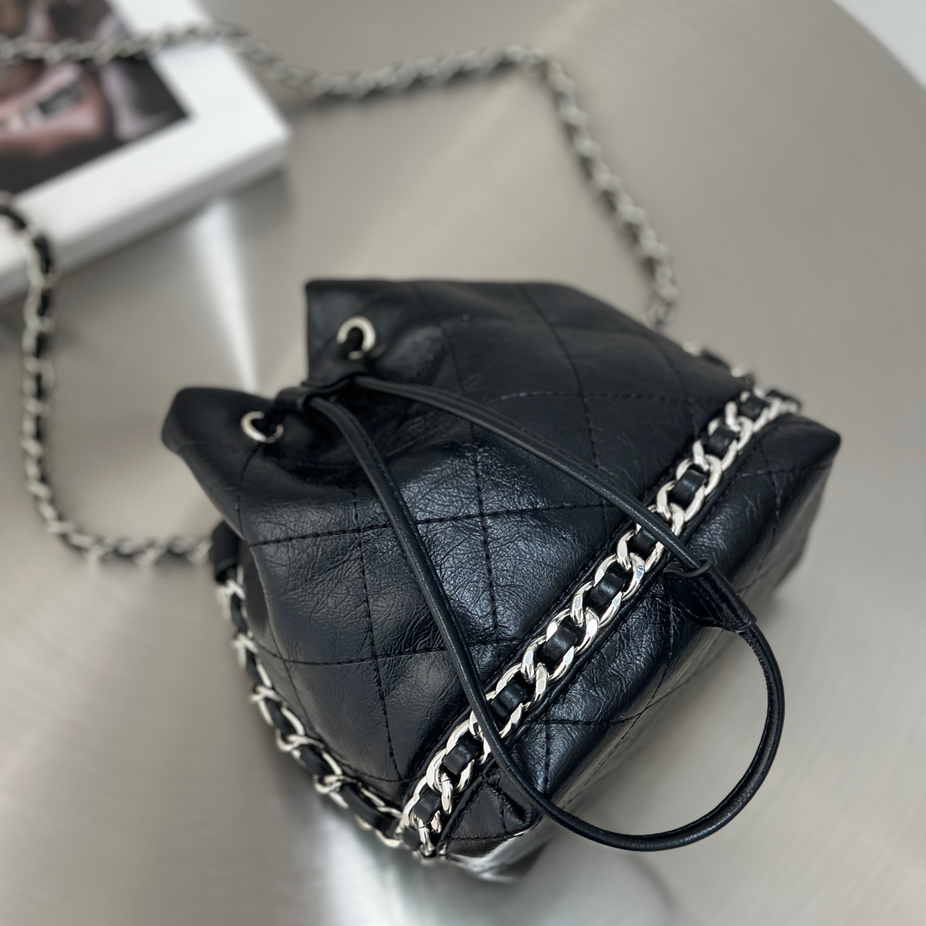 鍊條小香水桶包/單一色