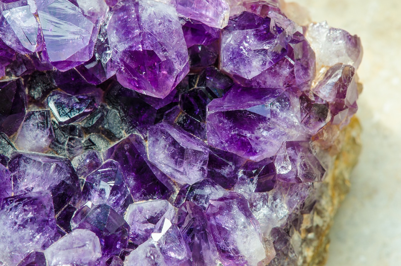 紫水晶的原礦