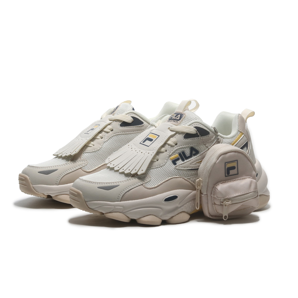 【下殺↘ $1290】FILA 休閒鞋 奶油黃藍 流蘇 小背包 老爹鞋 女 5J318Y793