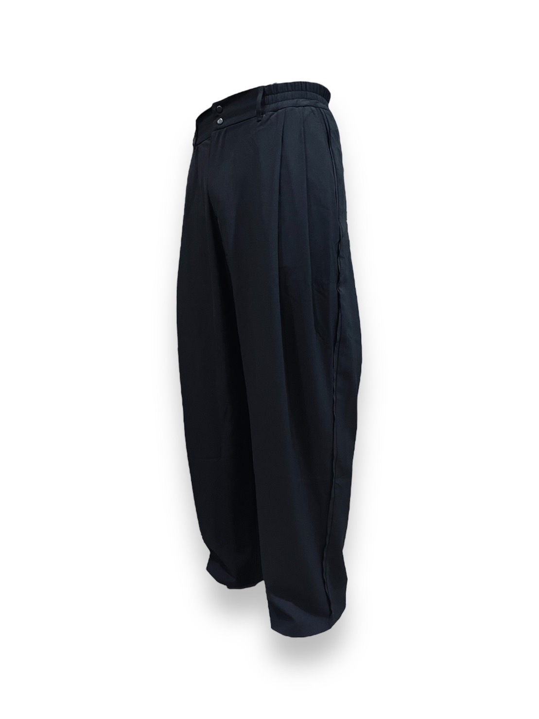 29offeb 3D double pleat trousers