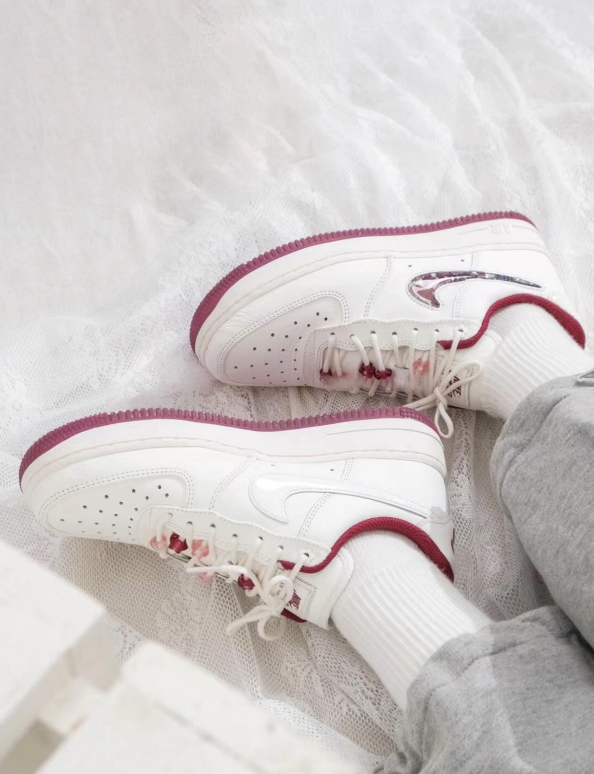 バレンタインデー ★Nike★ AIR FORCE 1 AF1 FZ5068 関送込 バレンタインデー ☆Nike☆ AIR FORCE 1 AF1 FZ5068 関送込