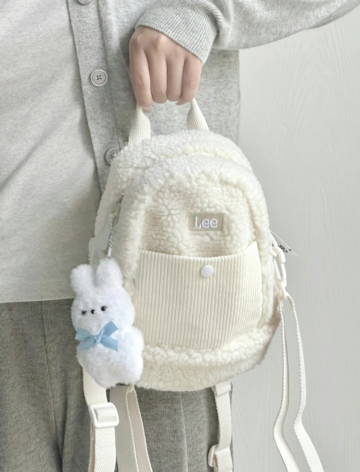 Lee 羊羔絨後揹包 肩背包 手提包 側背包 多背法 米白色 棕色 櫻花粉色/預購