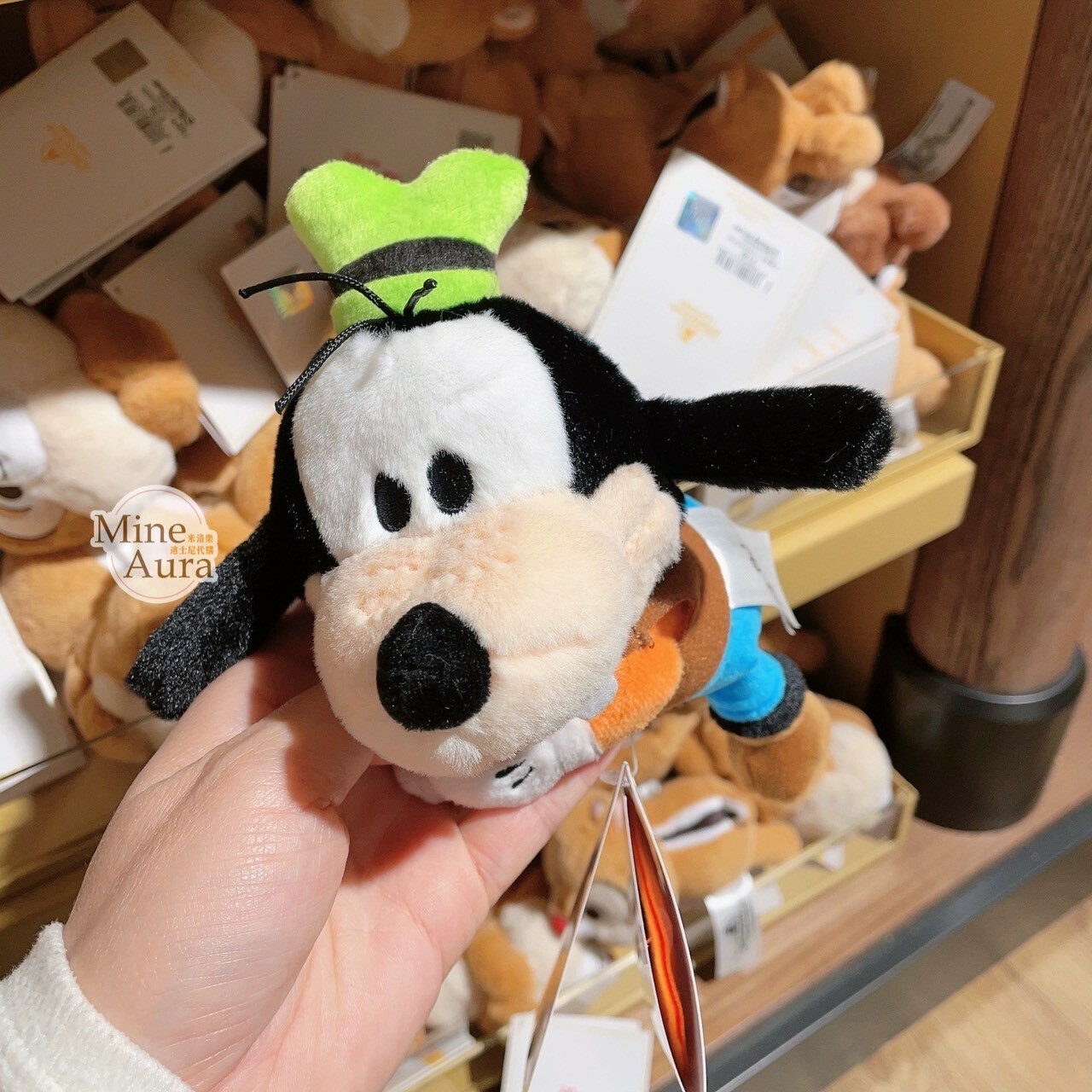 迷你寶寶系列 高飛狗 Goofy 磁鐵 趴趴 趴姿 絨毛 娃娃 公仔 -上海迪士尼樂園